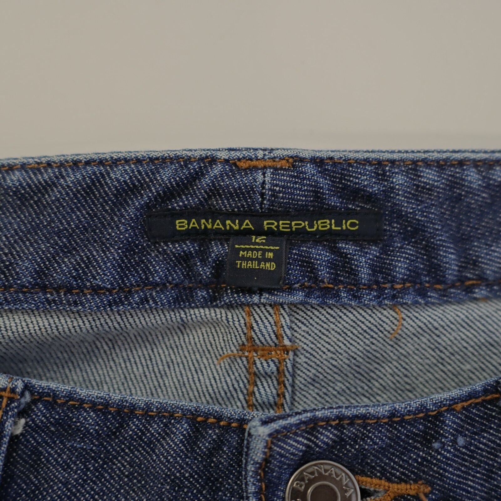 Banana Republic Banana Republic Blue Denim Jeans Size 12 Rolled Up Ankle 33/ Size 34" / US 12 / IT 48 - 7 Thumbnail
