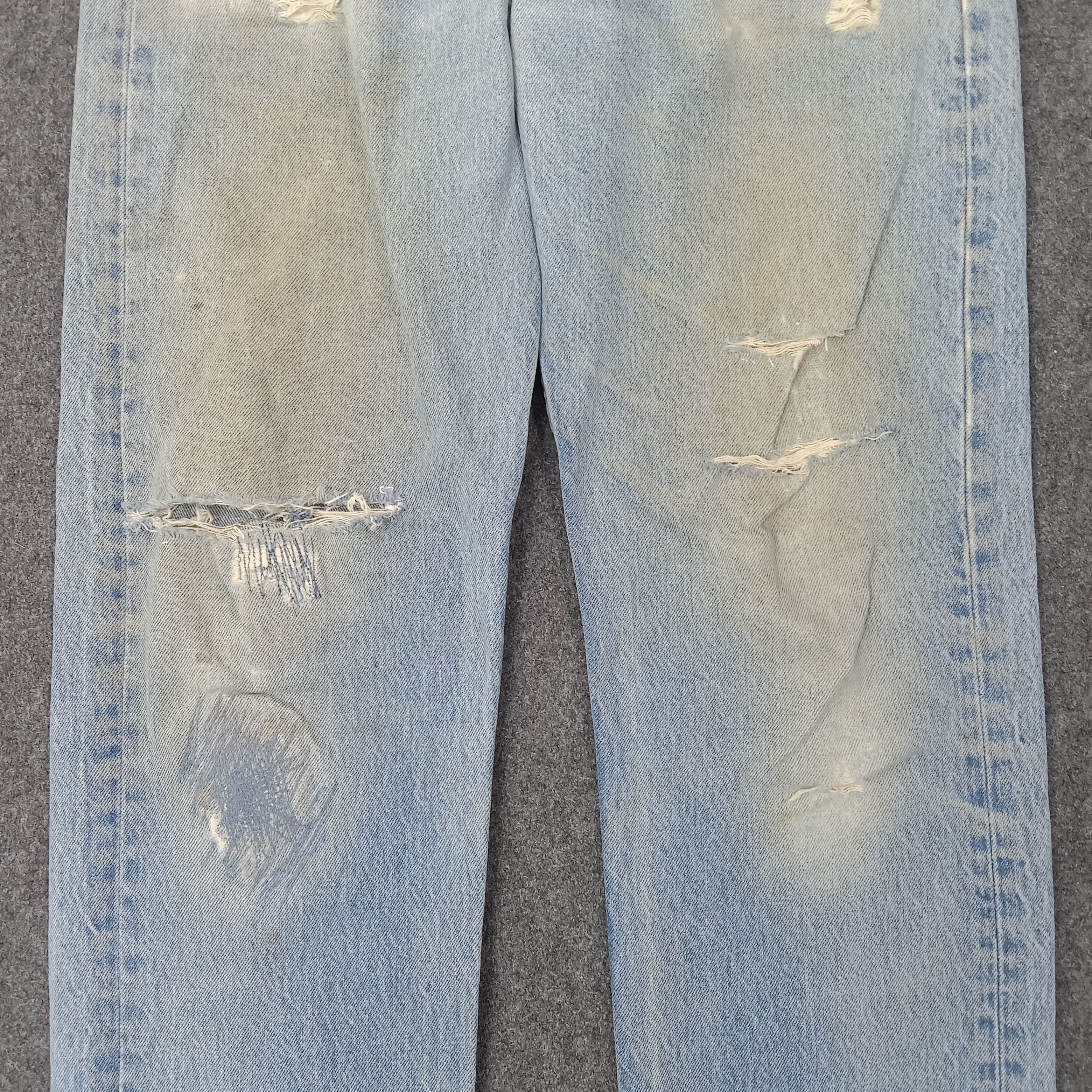 Levi's Levi's 501 American Grunge Denim Jeans C252N17 Size US 31 - 3 Thumbnail