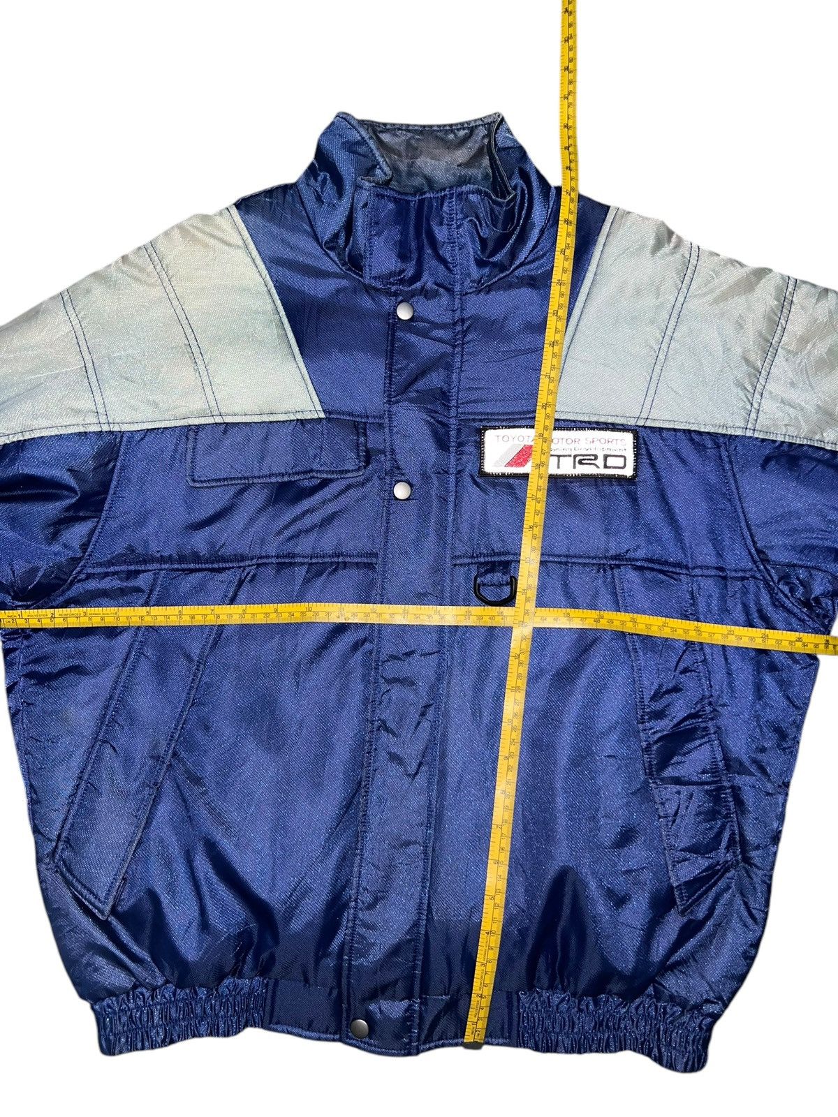 Vintage Vintage Toyota TRD Spellout Embroidered Bomber Jacket Size US L / EU 52-54 / 3 - 17 Thumbnail