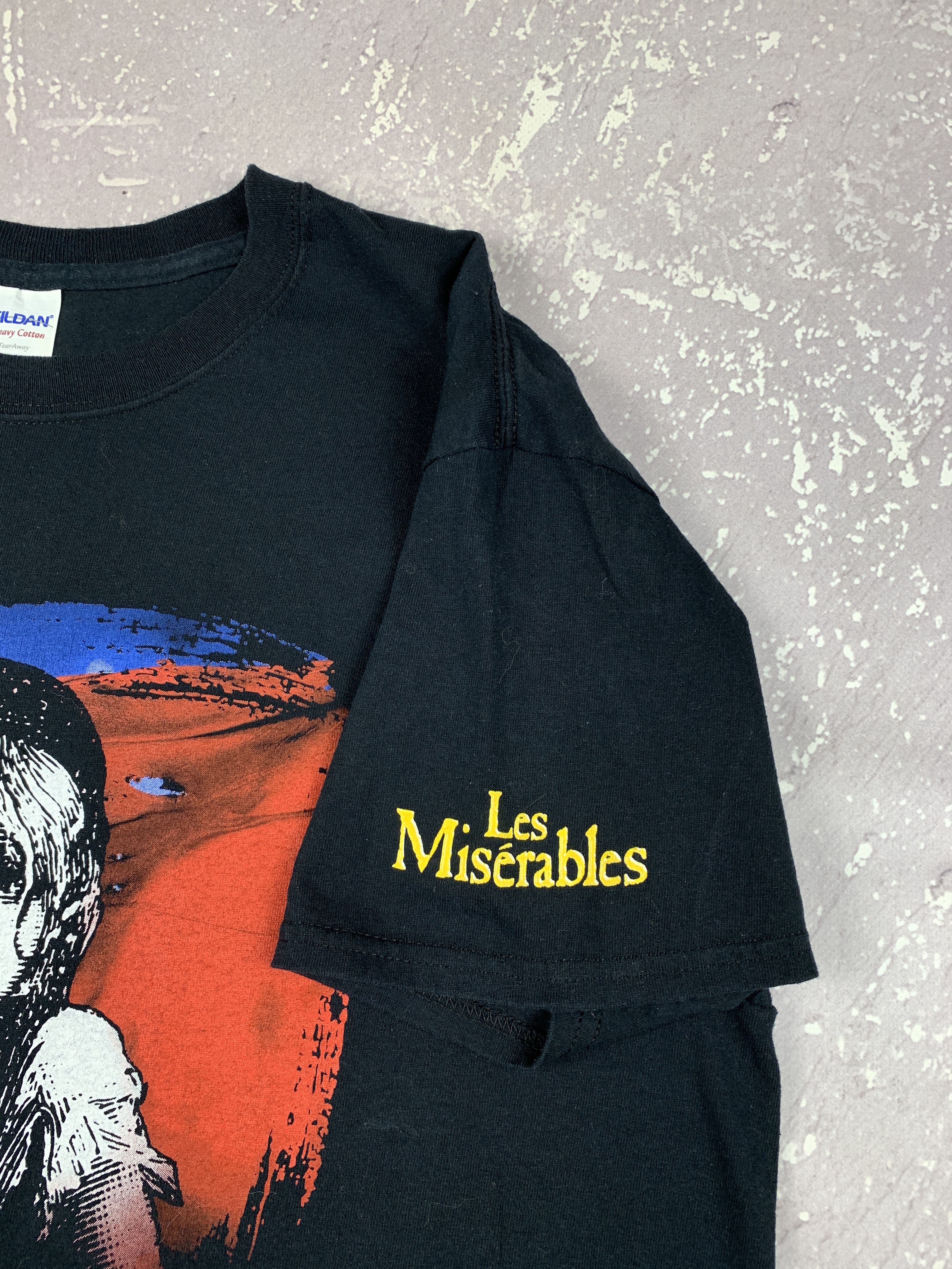 Vintage Vintage Les Miserables Promo Broadwey Show Graphic T Shirt Size US L / EU 52-54 / 3 - 5 Thumbnail