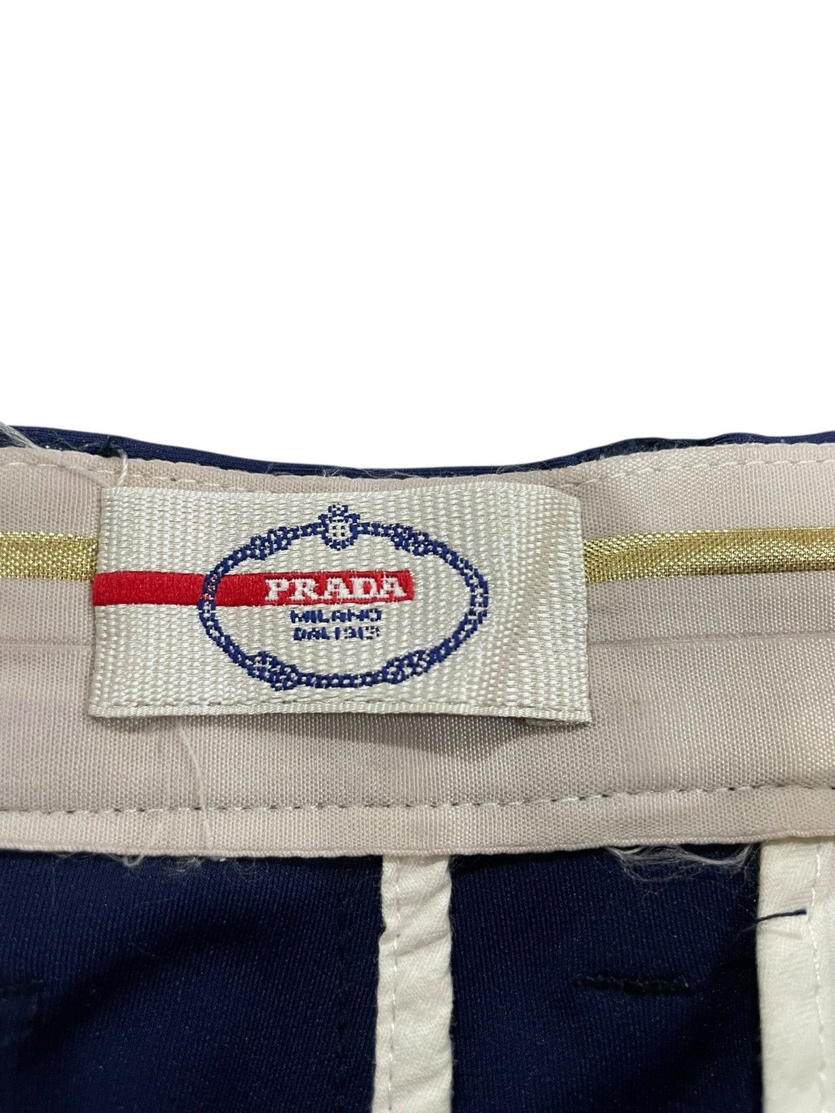 Prada Prada Super Comfort Luxury Destroyed Broken Zipper Shorts Size US 38 / EU 54 - 10 Thumbnail