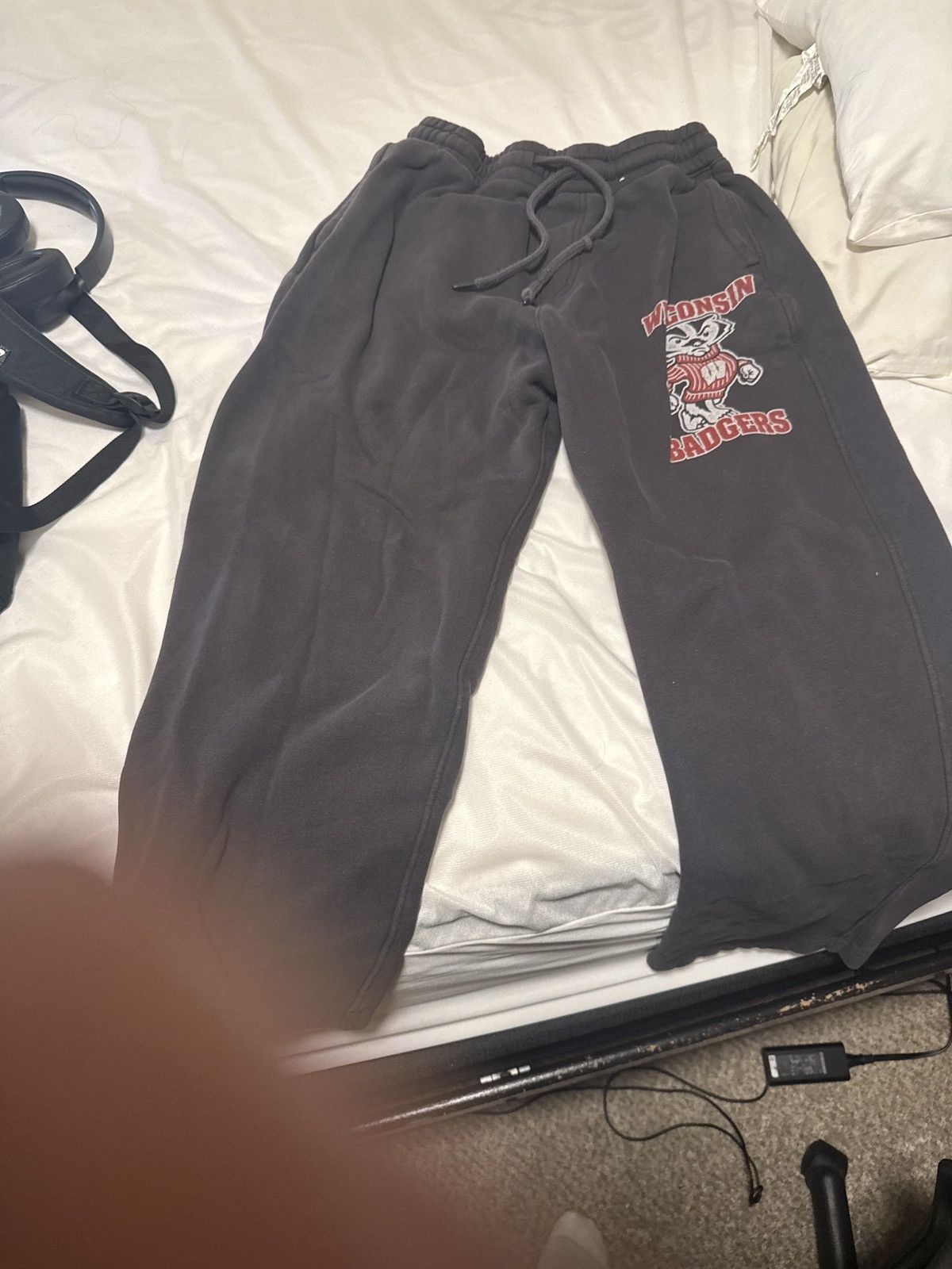 Hollister Baggy swetas Size US 30 / EU 46 - 1 Preview
