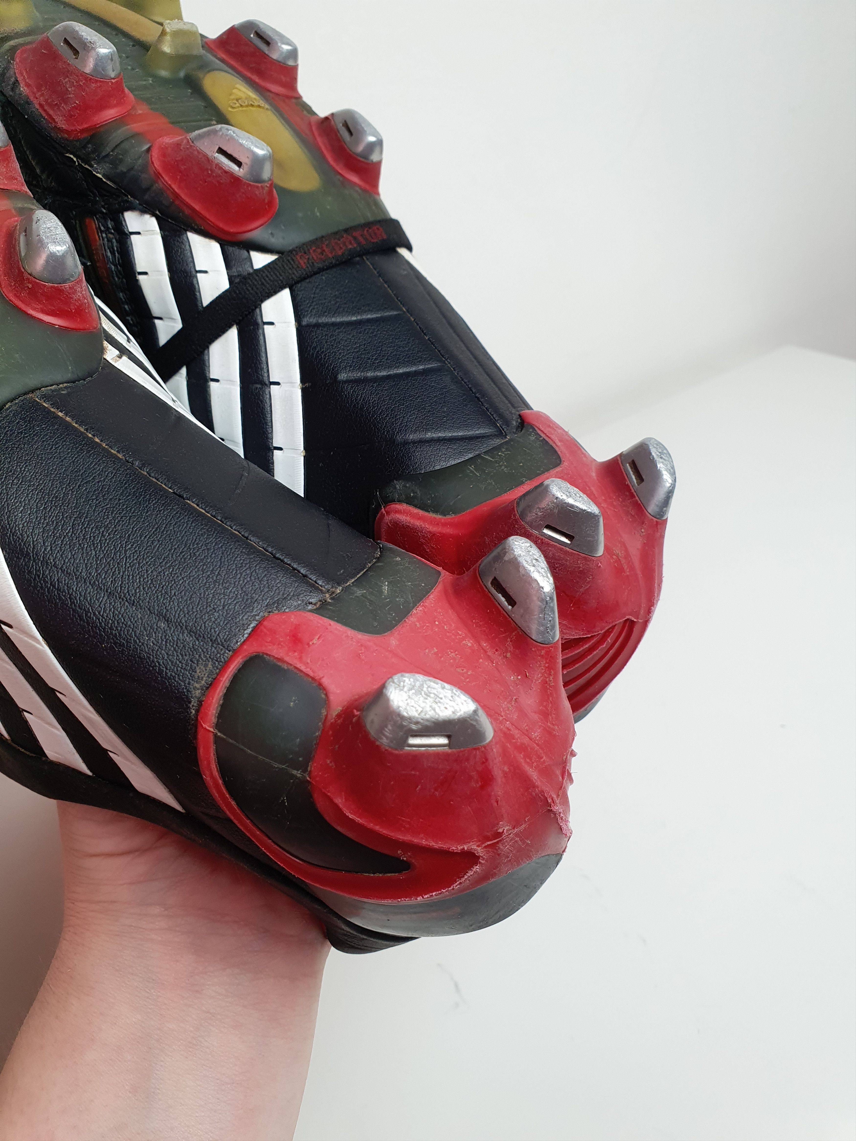 Adidas Vintage Soccer Football shoes Adidas Predator Powerswerve Size US 8 / EU 41 - 8 Thumbnail