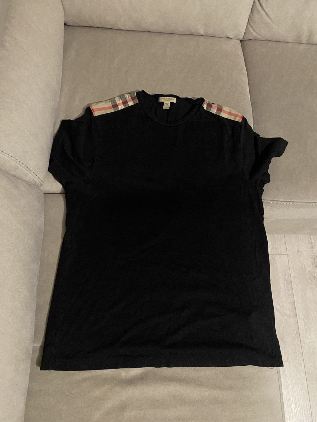 Burberry Luxury pattern on shoulder burberry tee Grailed