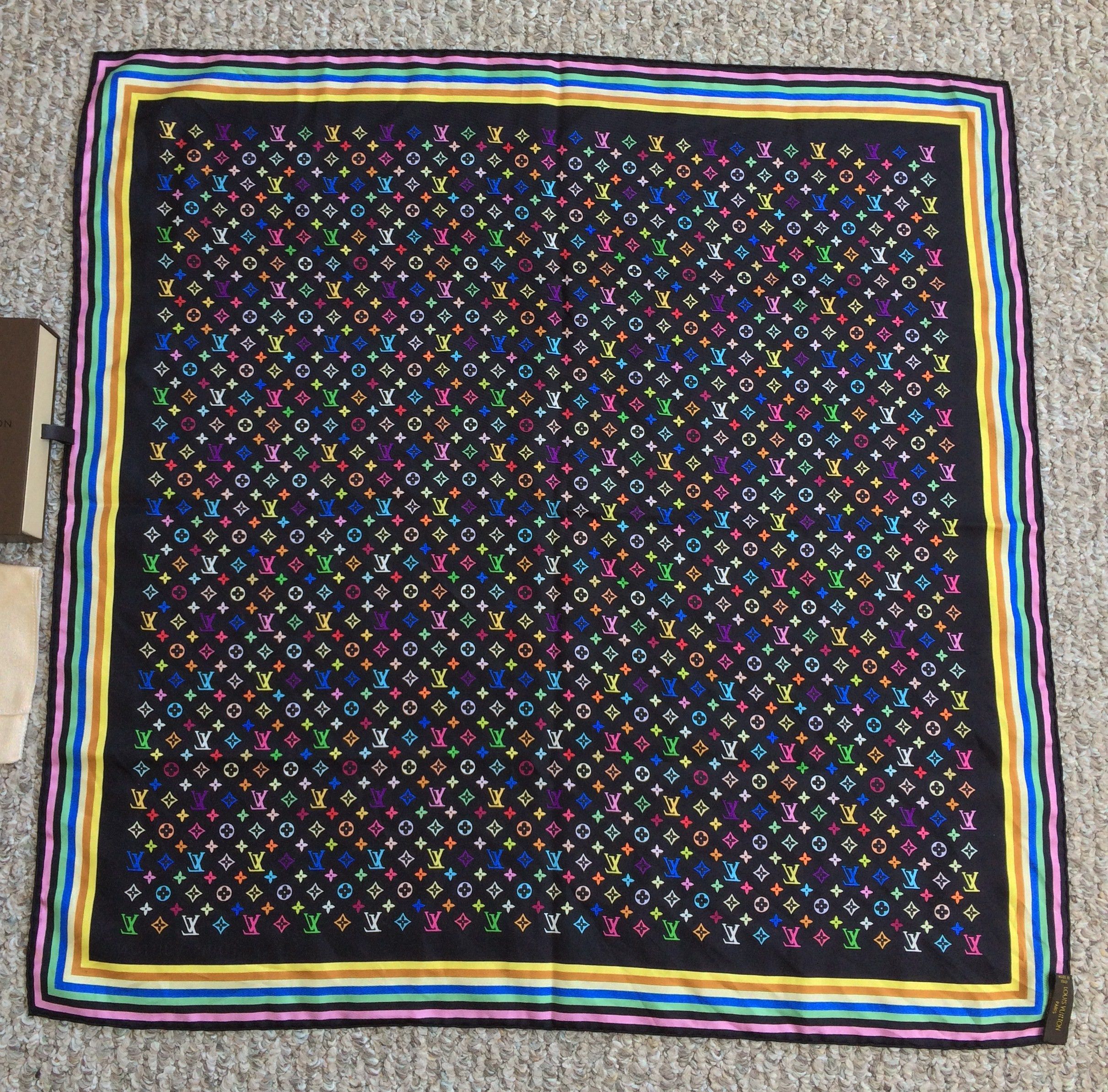 Louis Vuitton × Takashi Murakami S/S 2003 Louis Vuitton Murakami Monogram Silk Scarf Size ONE SIZE - 5 Thumbnail