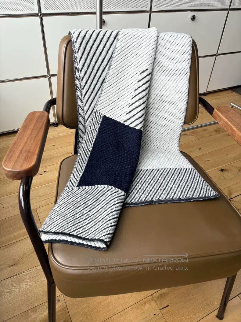 Fendi Fendi size 180*38 cm Black and white monogrammed cashmere s Size ONE SIZE - 8 Thumbnail