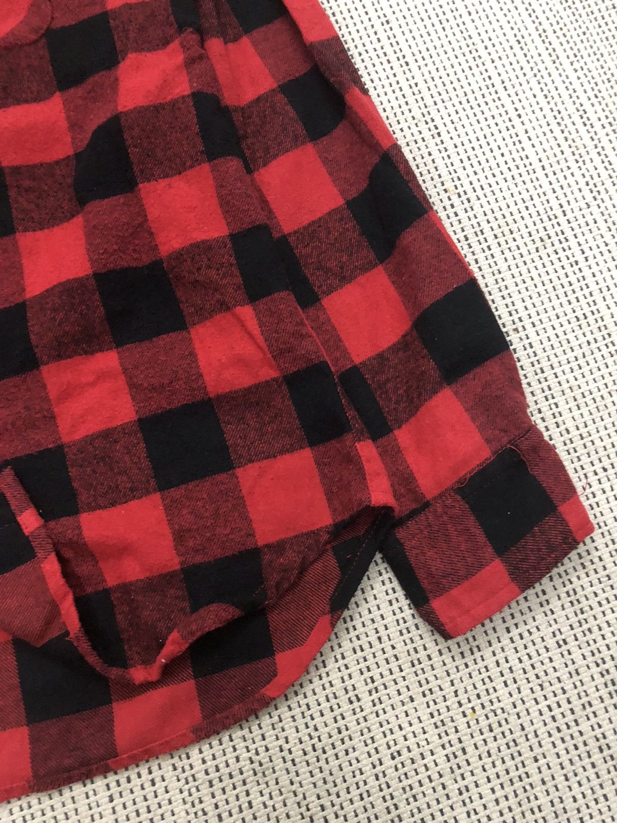 Issey Miyake × Japanese Brand × Tete Homme TETE HOMME BY ISSEY MIYAKE RED BLACK FLANNEL LS SHIRT Size US L / EU 52-54 / 3 - 5 Thumbnail