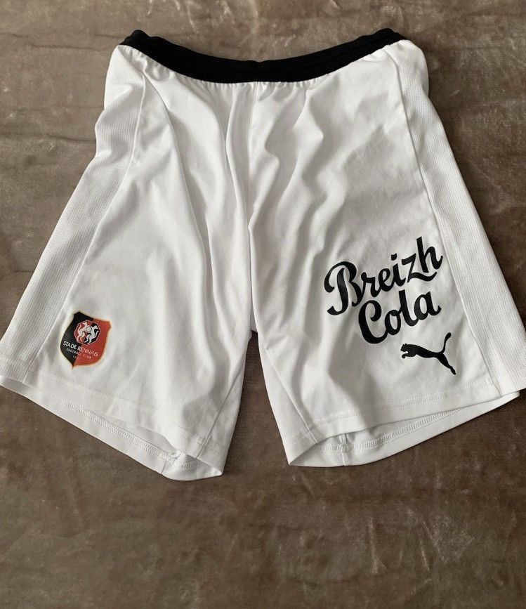 Puma Short from rennes stadium Size US 36 / EU 52 - 1 Thumbnail