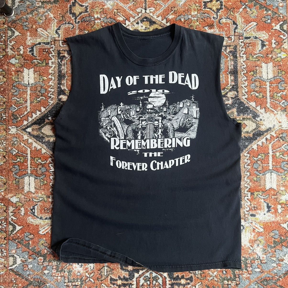 Gildan 2010 Dawn of the dead Milwaukee biker tank top skeletons Size US L / EU 52-54 / 3 - 1 Thumbnail