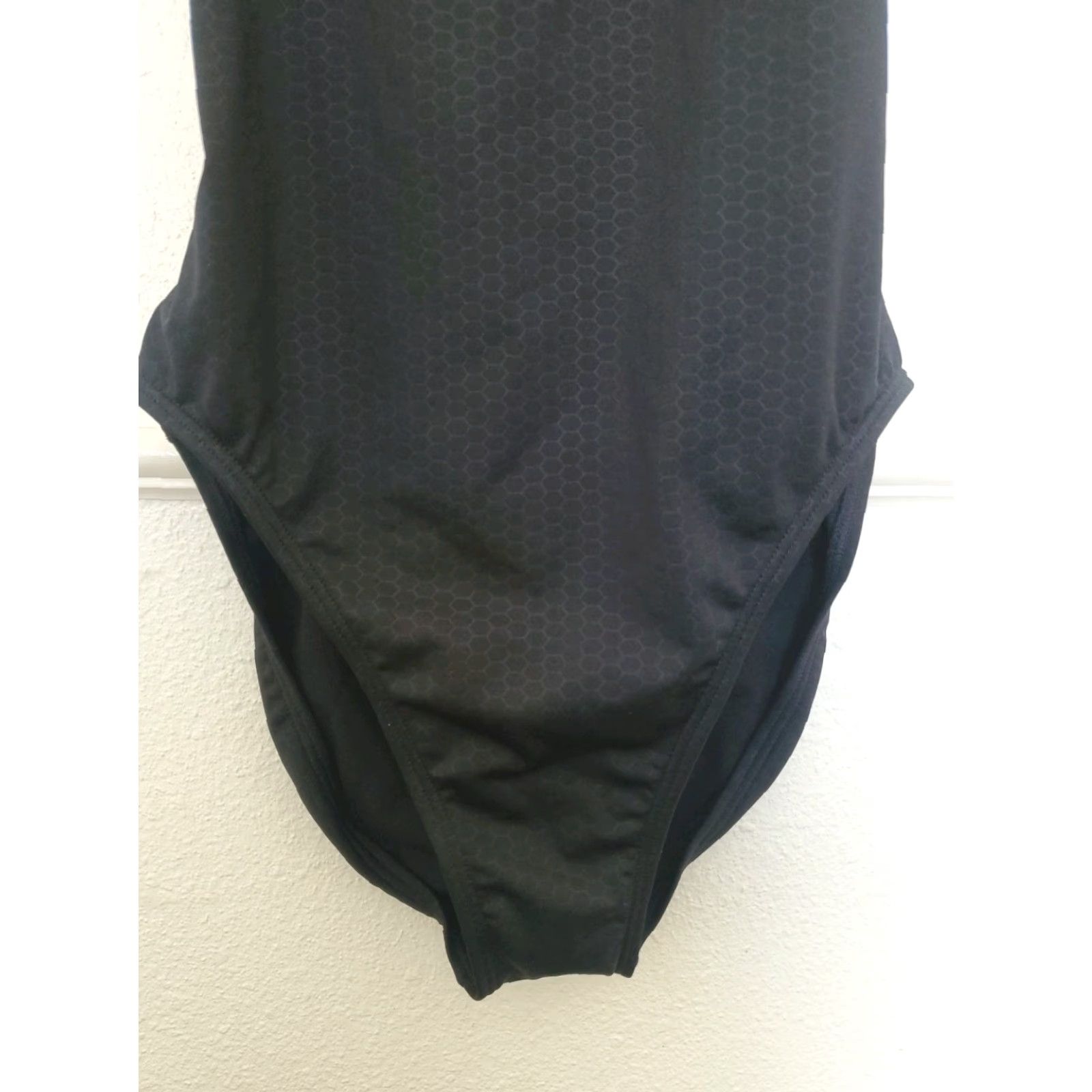 VINTAGE TYR Swimsuit Durafast Elite Trinityfit Hexa One Piece Women 38 Black