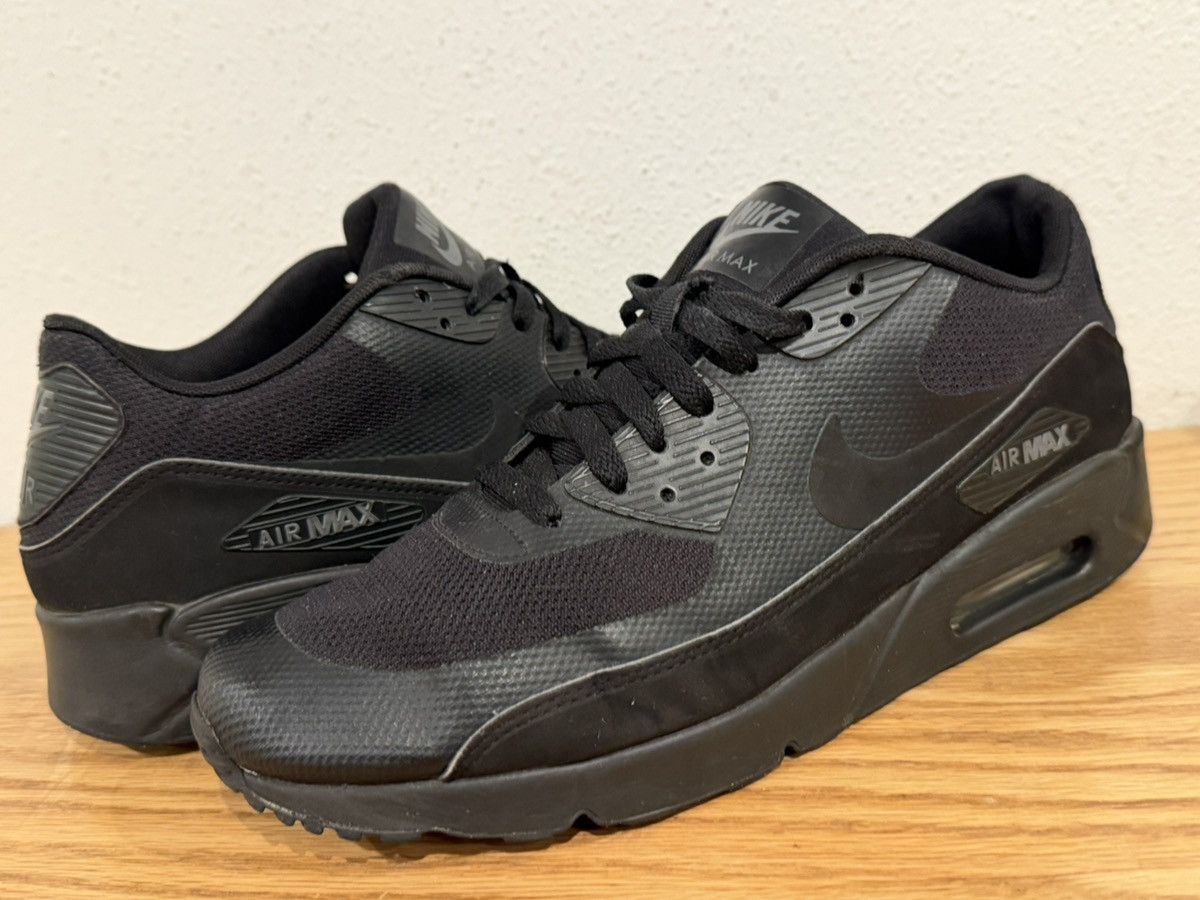 Nike Nike Air Max 90 Ultra 2.0 Essential Black 875695-002 10.5 Size US 10.5 / EU 43-44 - 1 Thumbnail