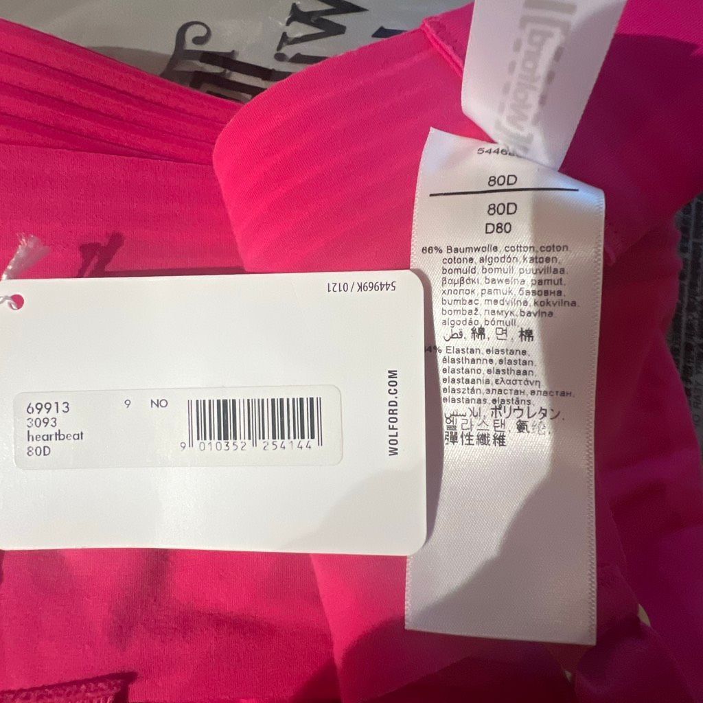 Wolford NWT Wolford Alita Sports Bra Fuchsia Pink 80D 36D Size M / US 6-8 / IT 42-44 - 11 Thumbnail