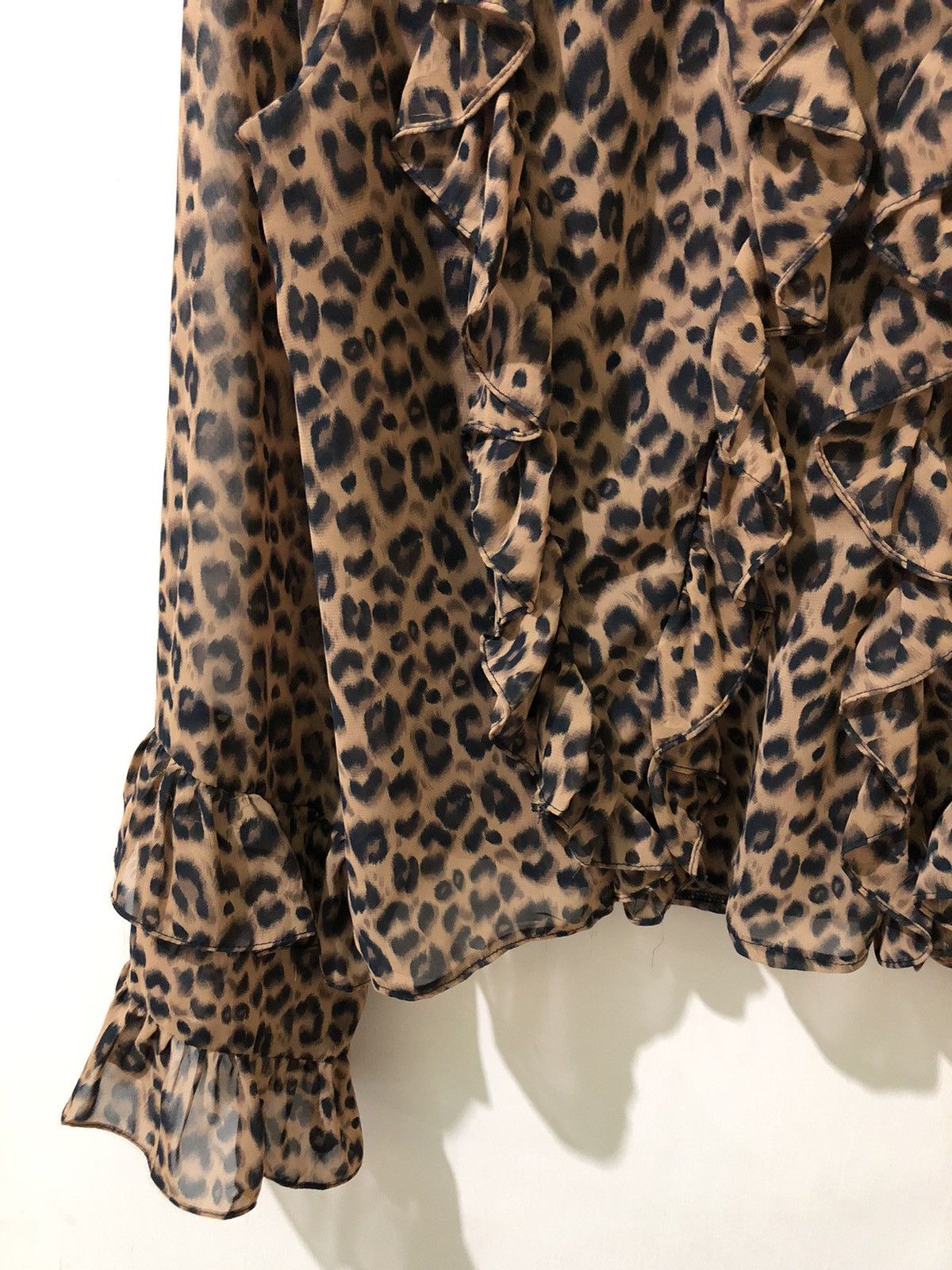If Six Was Nine Style Nanda Leopard Blouse Asian Style Korean & Japanese Size ONE SIZE - 6 Thumbnail
