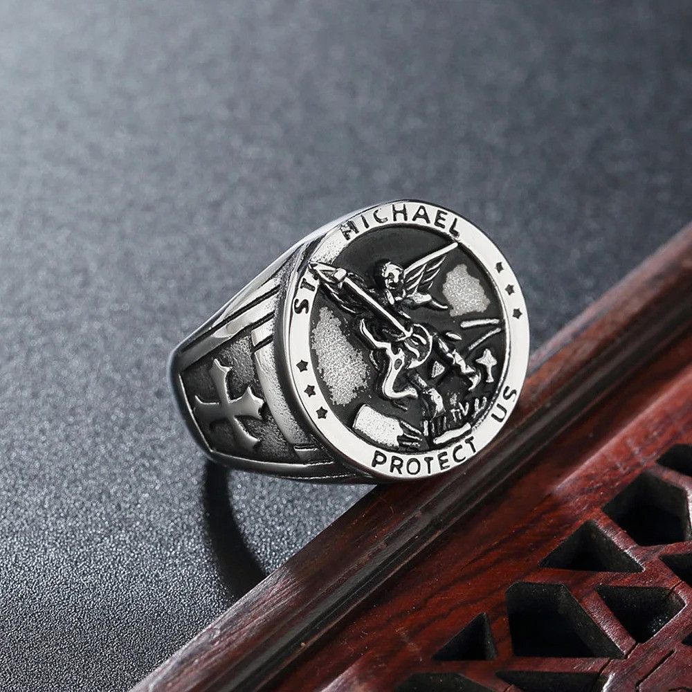 Other Vintage Angel Ring Size ONE SIZE - 1 Thumbnail