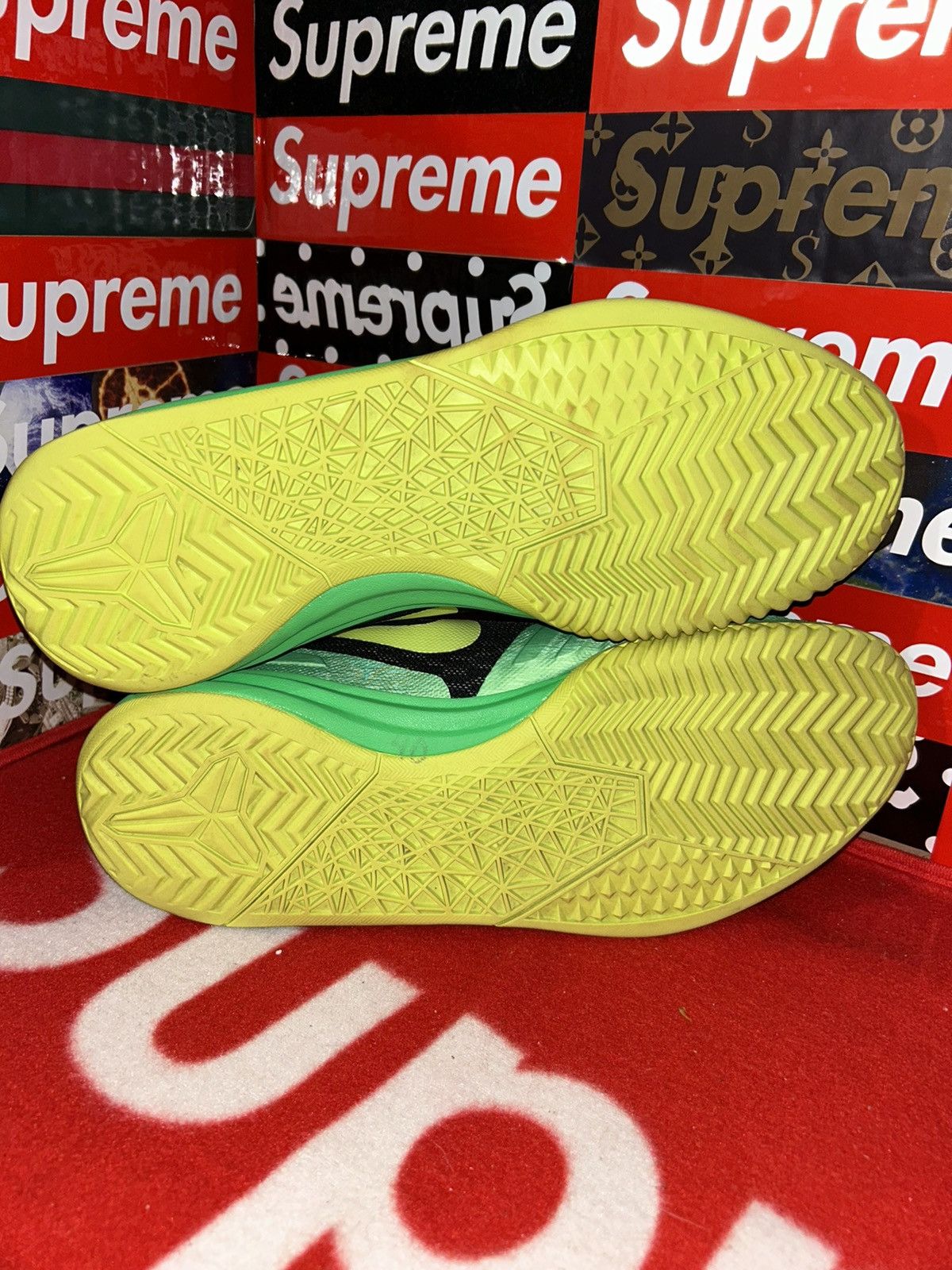 Nike Nike KB Mentality Black Volt Poison Green 704942-001 Size 13 Size US 13 / EU 46 - 5 Thumbnail