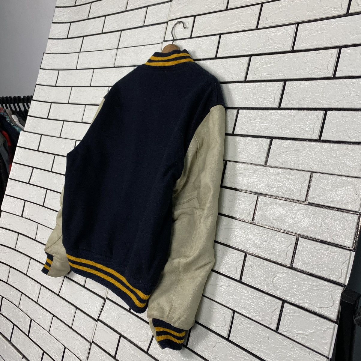 Golden Bear 🔥VINTAGE VARSITY LEATHER JACKET GOLDEN BEAR BIG MADE IN USA Size US M / EU 48-50 / 2 - 10 Thumbnail