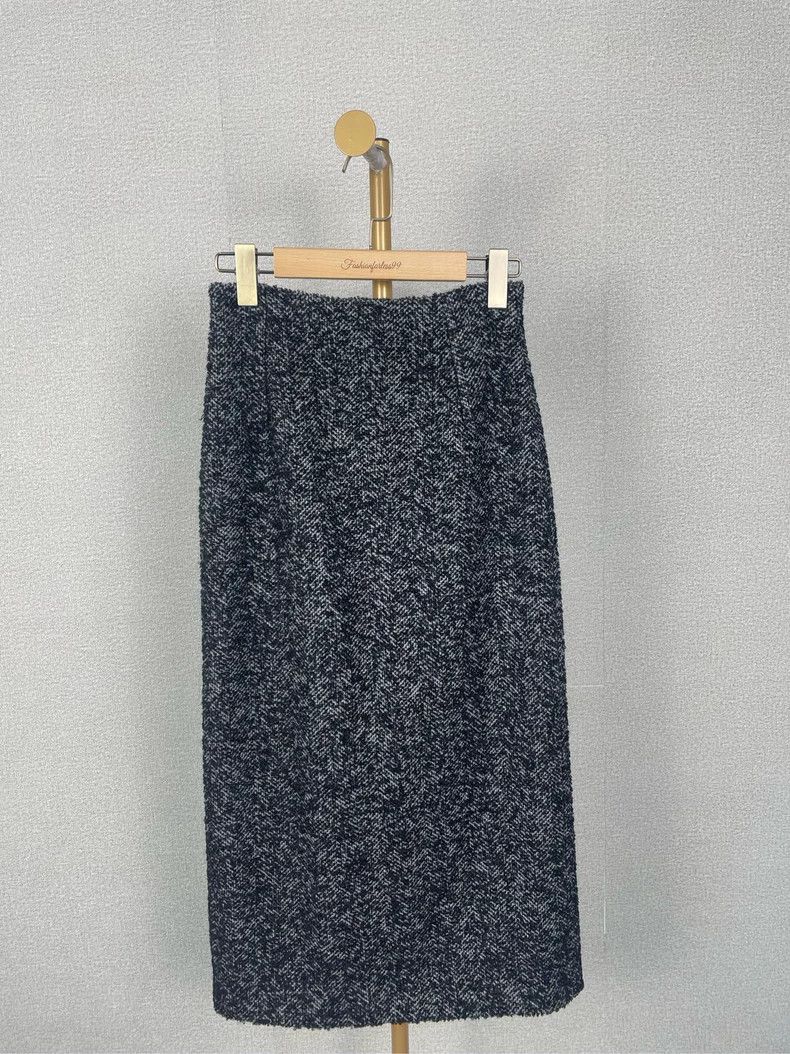 Dior Dior Tweed A-Line Midi Skirt Size US 36 / EU 52 - 1 Thumbnail