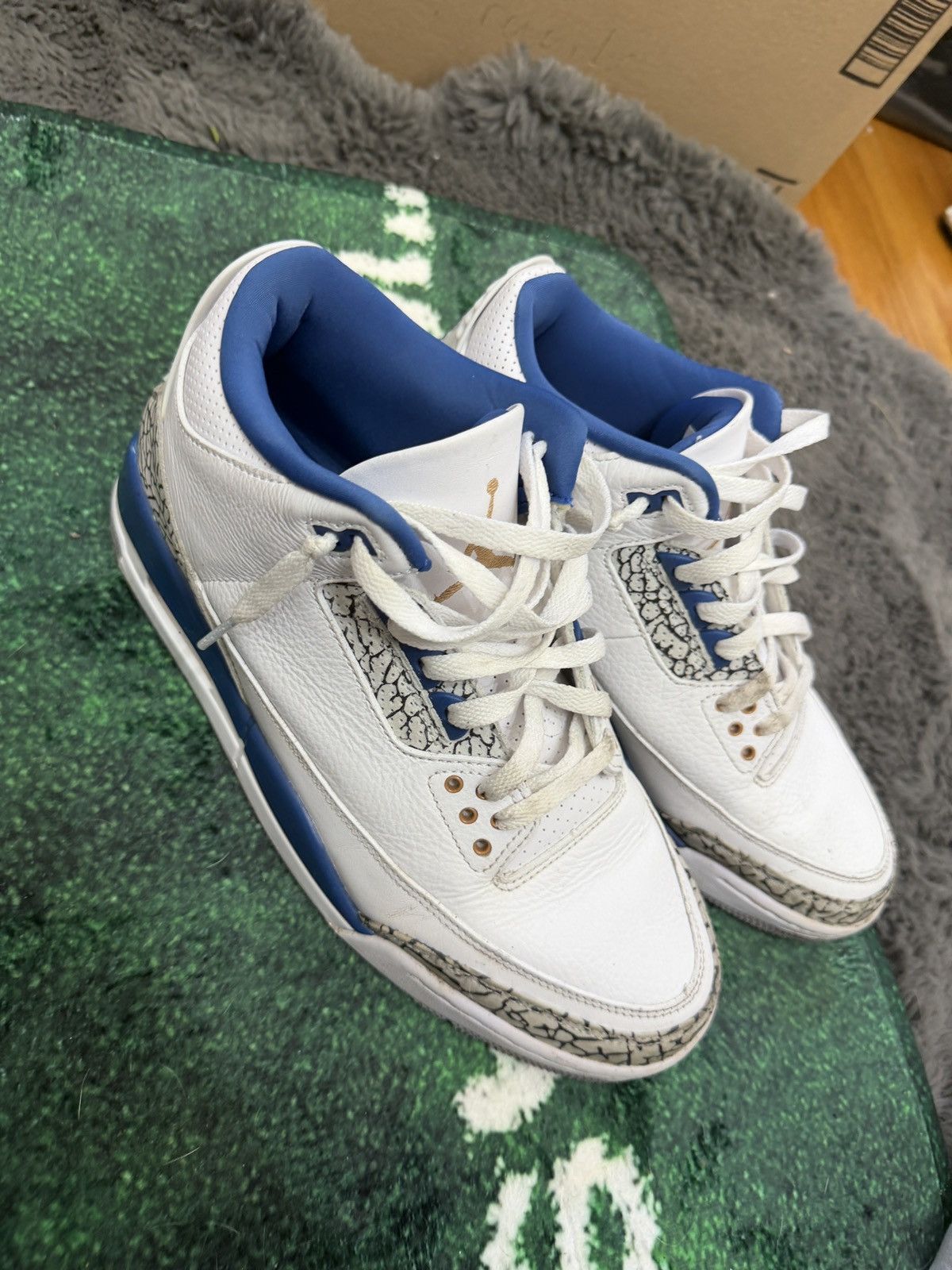 Jordan Brand Jordan 3 wizards size 9.5 Size US 9.5 / EU 42-43 - 2 Thumbnail