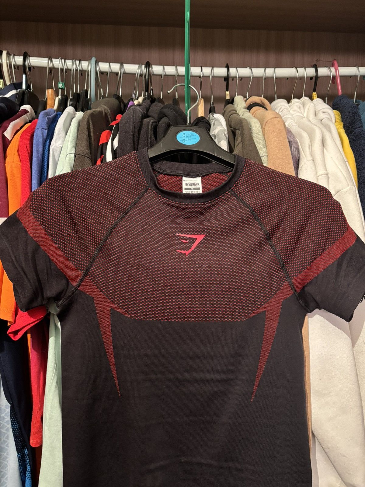 Onyx v5 Seamless Short Sleeve, black/carmine colour