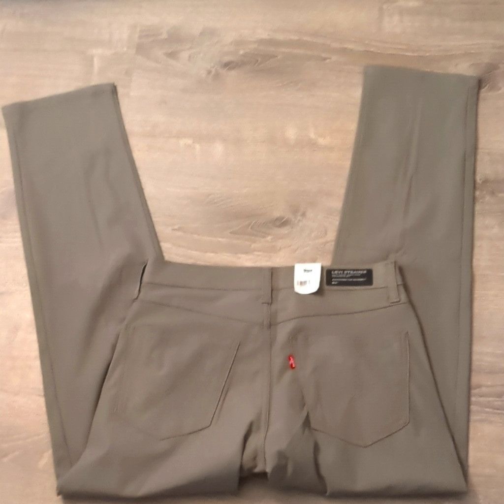 Levi's Levi's green 511 slim tech pants size 31x32 Size US 31 - 8 Thumbnail