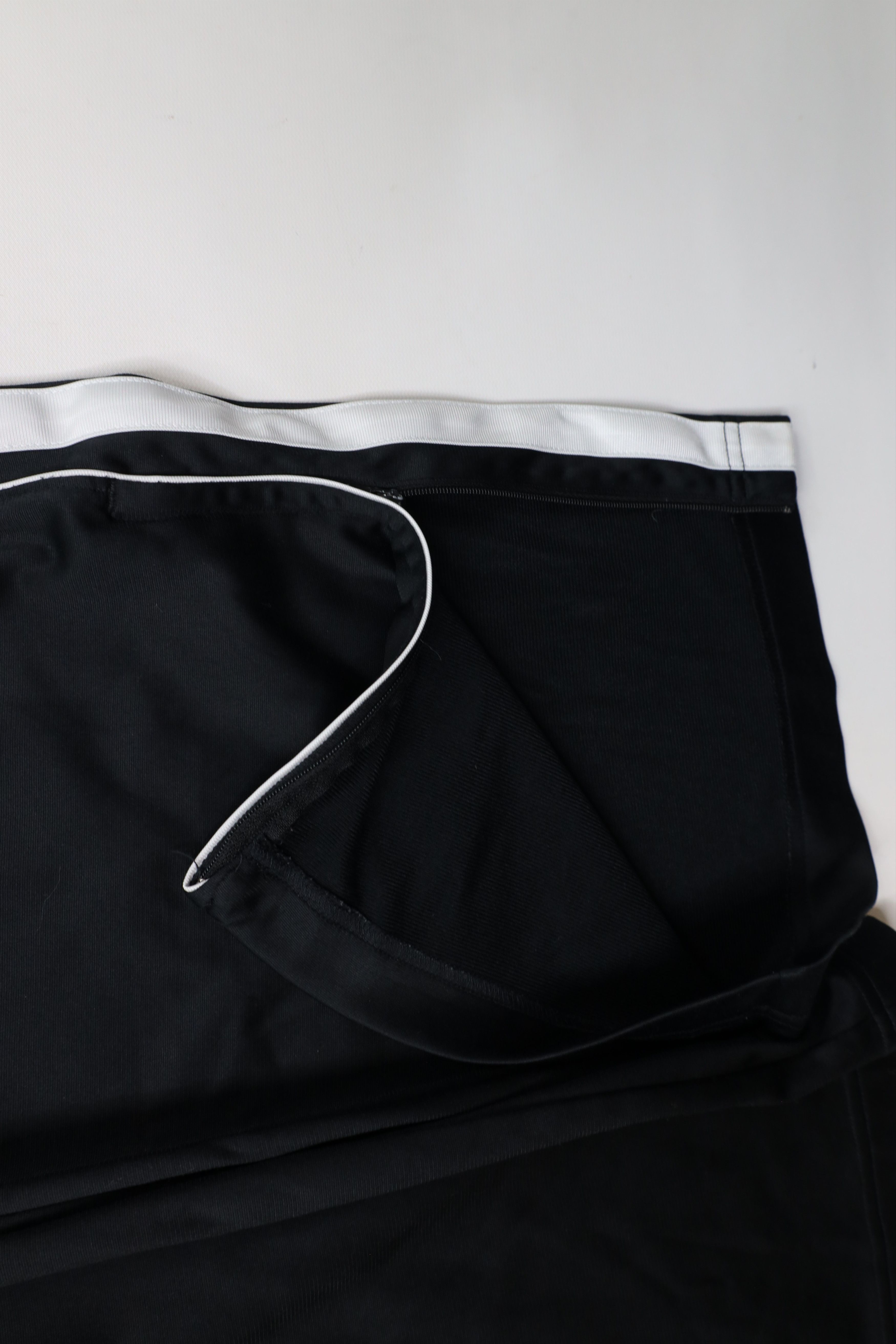 Nike × Vintage Vintage Nike Basketball Scott Mini Swoosh Wide Leg Pants Size US 34 / EU 50 - 9 Thumbnail