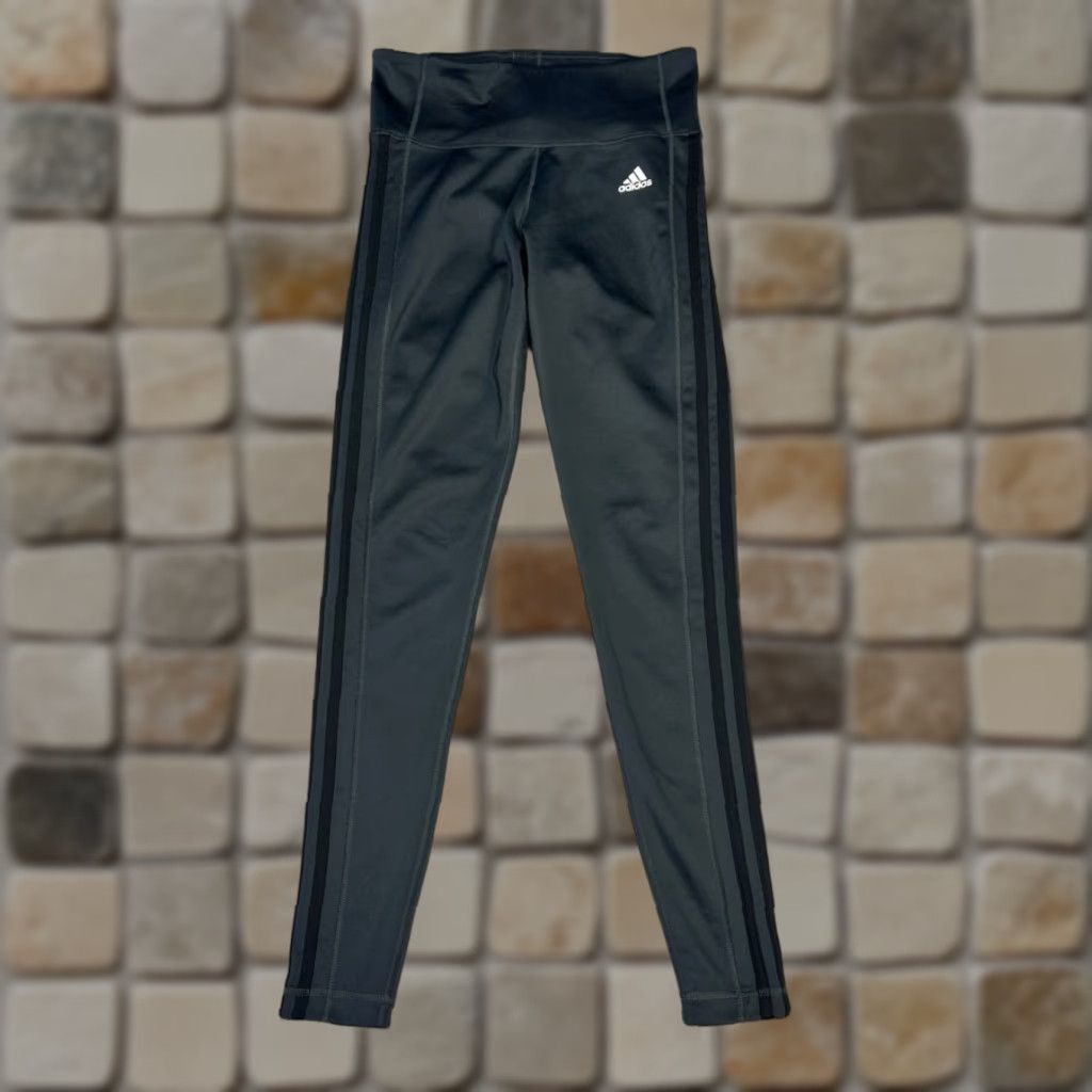 Adidas adidas Climalite Leggings Womens Medium Gray 3 Stripes Trefoil Logo Mid Rise Size 32" / US 10 / IT 46 - 1 Thumbnail