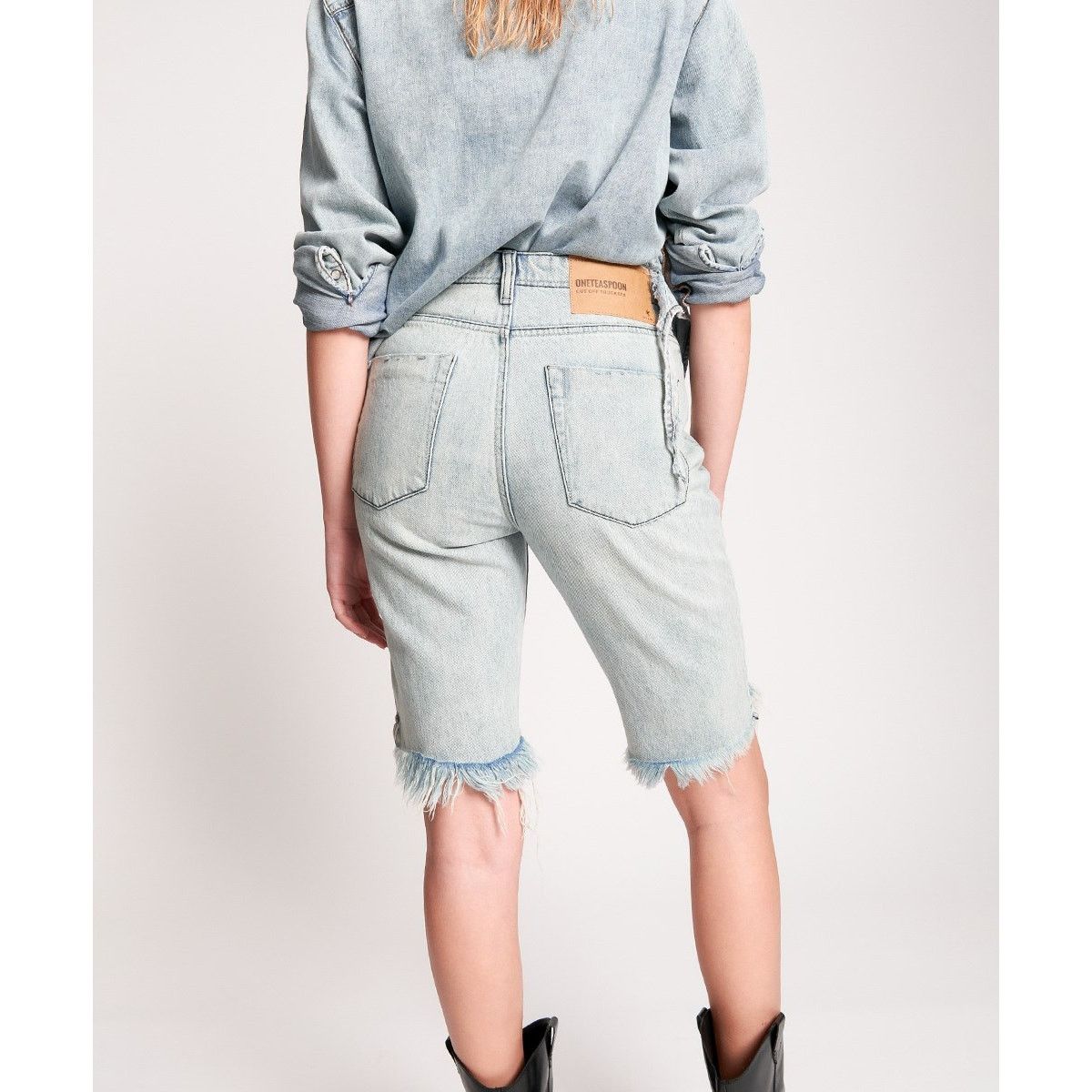 One Teaspoon New UO One Teaspoon Salty Dog Cutoff Trucker Shorts Sz 26 Size 26" / US 2 / IT 38 - 9 Thumbnail
