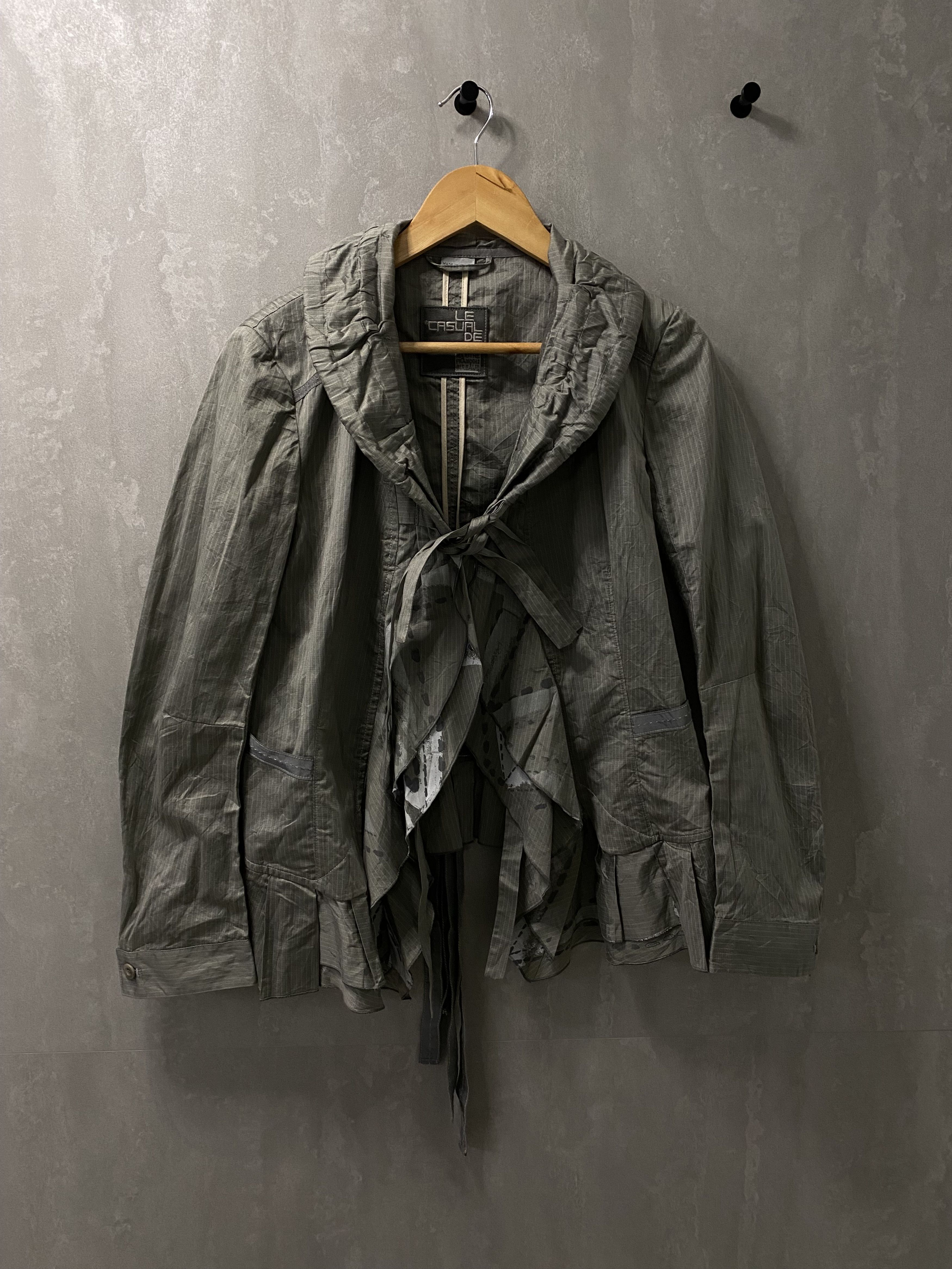 Marithe + Francois Girbaud Marithe Francois Girbaud Cotton ruffle avant garde jacket Size M / US 6-8 / IT 42-44 - 2 Thumbnail