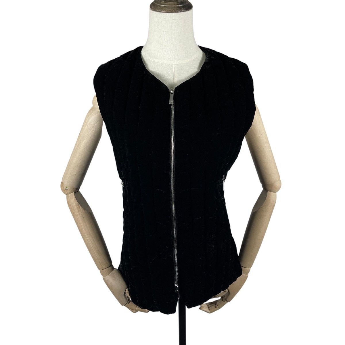 Emporio Armani Emporio Armani Velvet Duck Down Jacket Size M / US 6-8 / IT 42-44 - 2 Thumbnail