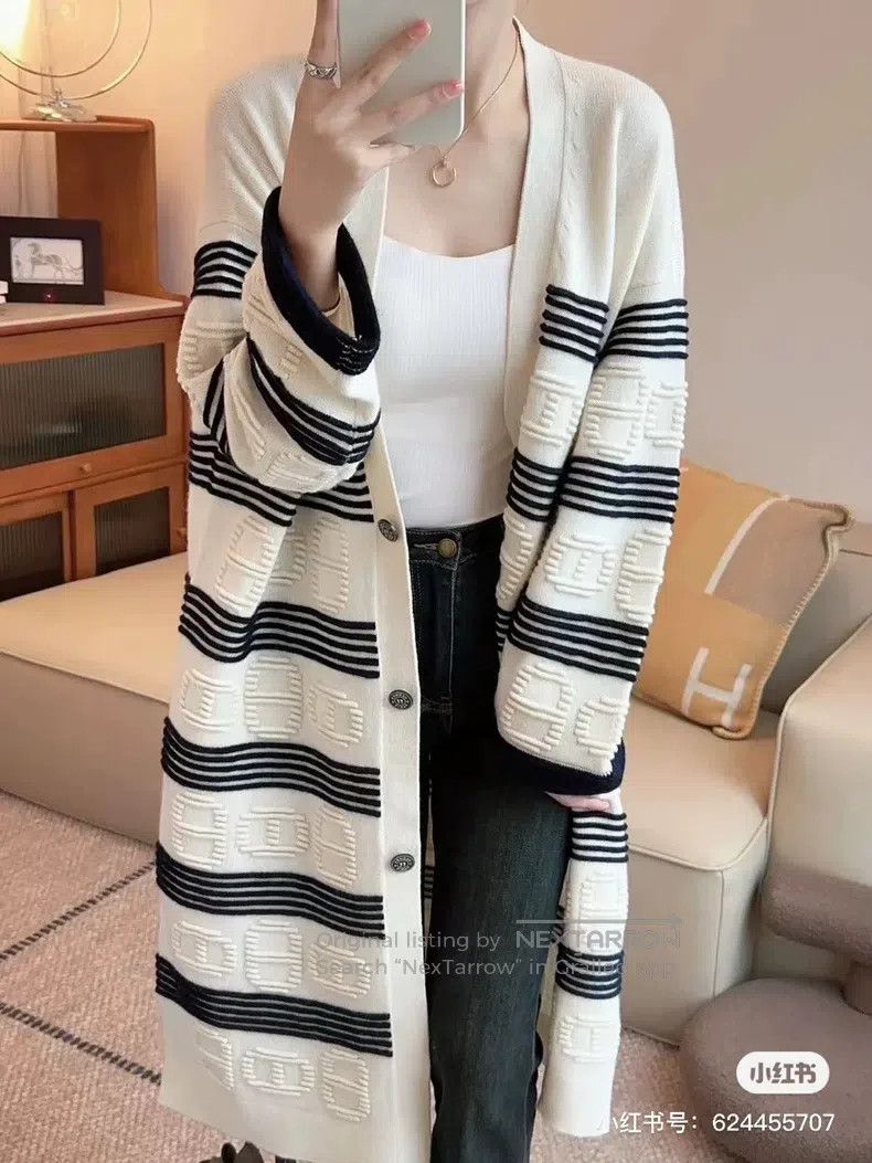 Hermes Hermes Black and White Cashmere Knit Jacket Size XXS / US 00 / IT 34 - 3 Thumbnail