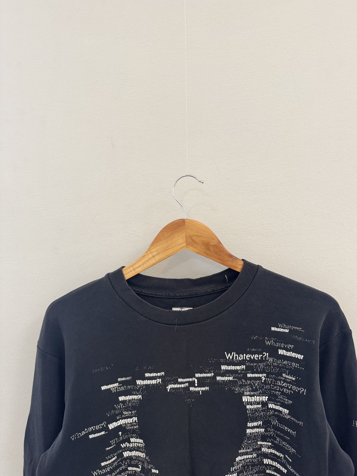 Moschino × Vintage Vintage Moschino Long Sleeve Avant Garde Moschino Crewneck Size US XL / EU 56 / 4 - 2 Thumbnail