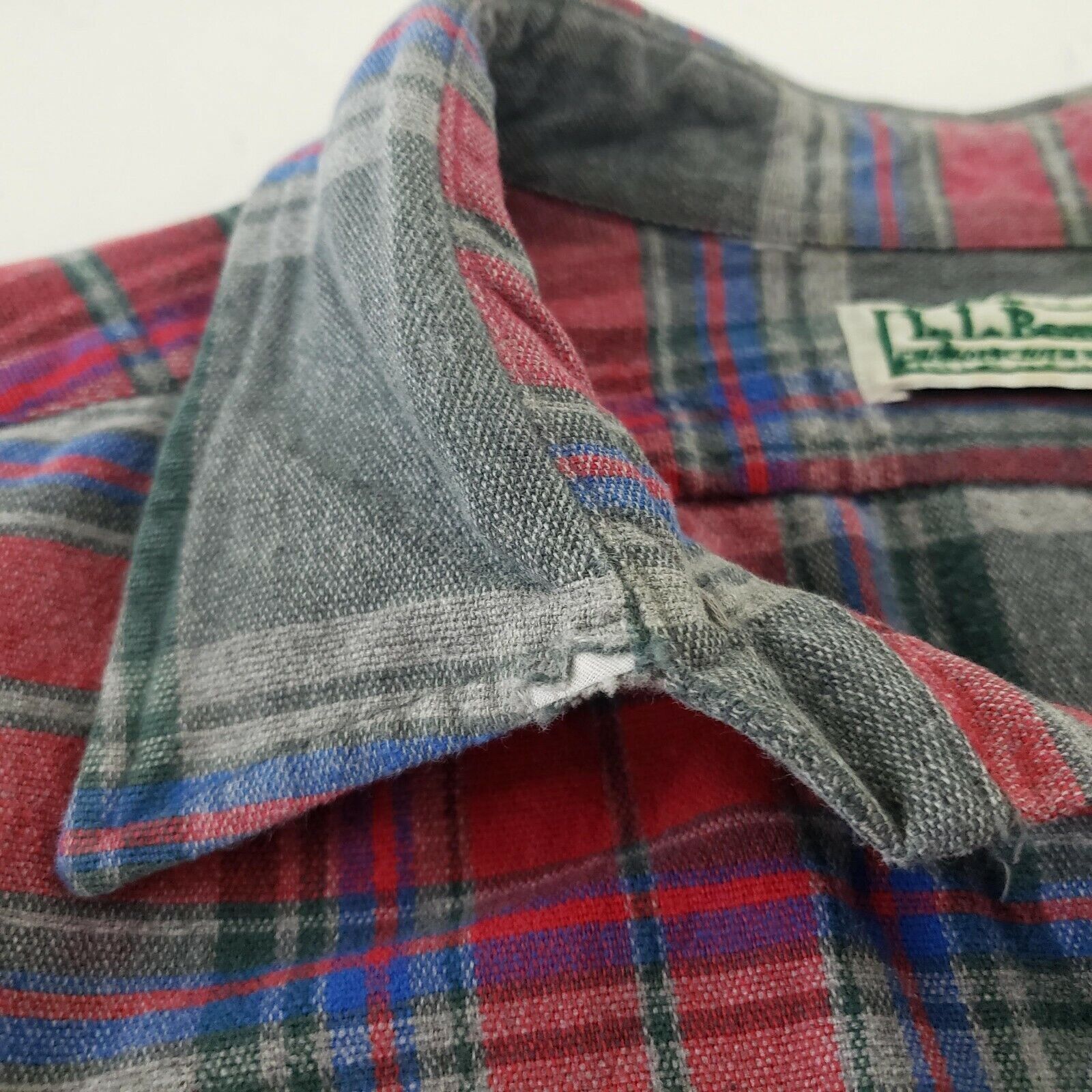 L.L. Bean LL Bean Chamois Cloth Shirt Mens Size Large Red Plaid Size US L / EU 52-54 / 3 - 5 Thumbnail