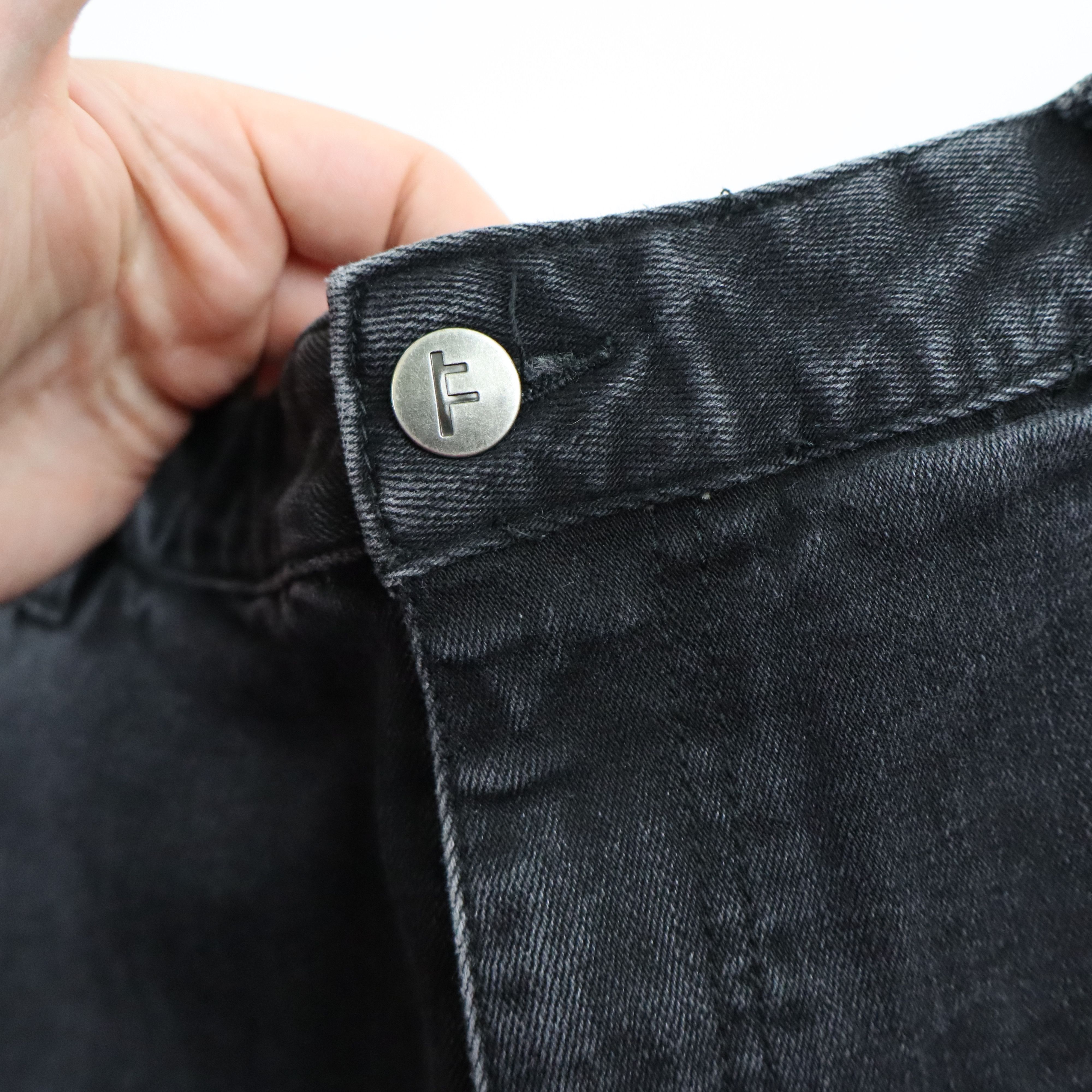 Carhartt × Dickies × Wrangler 90s Former Wide Leg Baggy Black Skater Denim Shorts Jorts Size US 36 / EU 52 - 5 Thumbnail