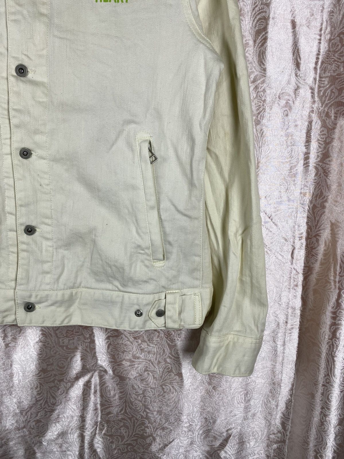 Vintage Vintage Green Heart White Denim Jacket Clover Graphic Size US M / EU 48-50 / 2 - 6 Thumbnail