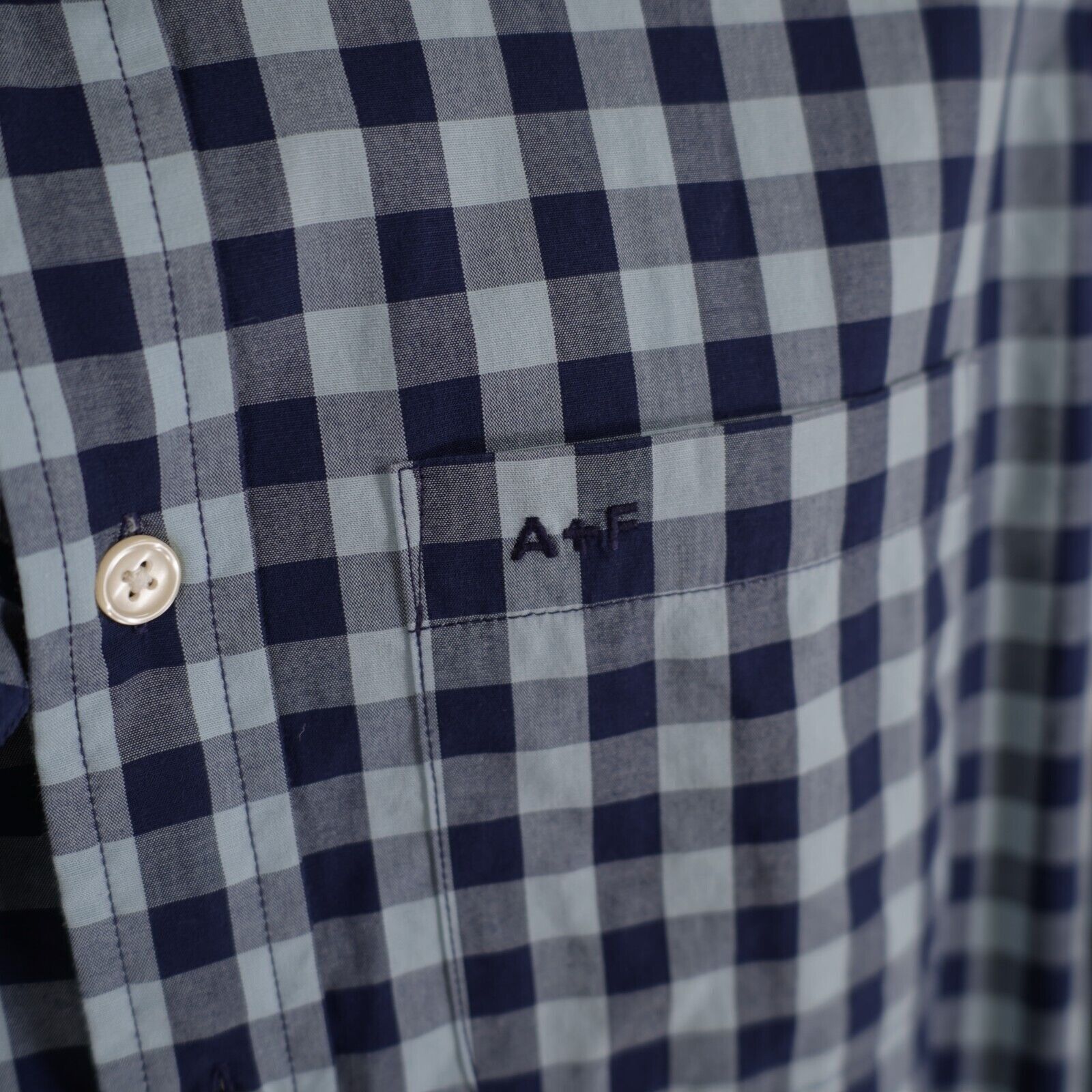 Abercrombie & Fitch Abercrombie & Fitch Blue Plaid Pocket Front Collared Cotton Size US L / EU 52-54 / 3 - 2 Thumbnail