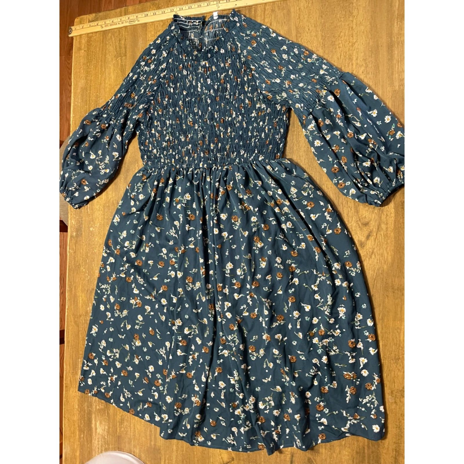 Vintage Petallush Dress Woman L Green White Pink Floral Long Sleeve Smocked V-Neck Pullover Size L / US 10 / IT 46 - 2 Thumbnail