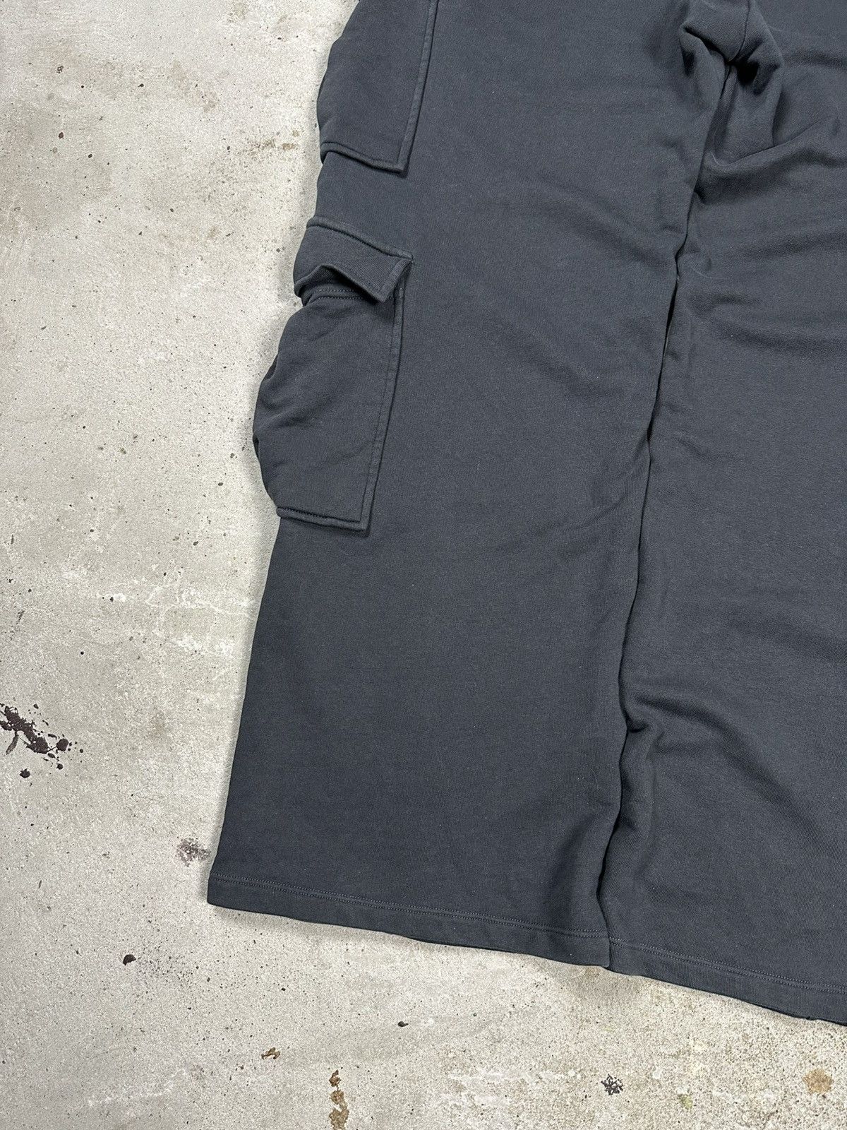 Japanese Brand Vintage Y2K ULTRA BAGGY Cargo Grey Sweatpants Flare Size US 32 / EU 48 - 10 Thumbnail