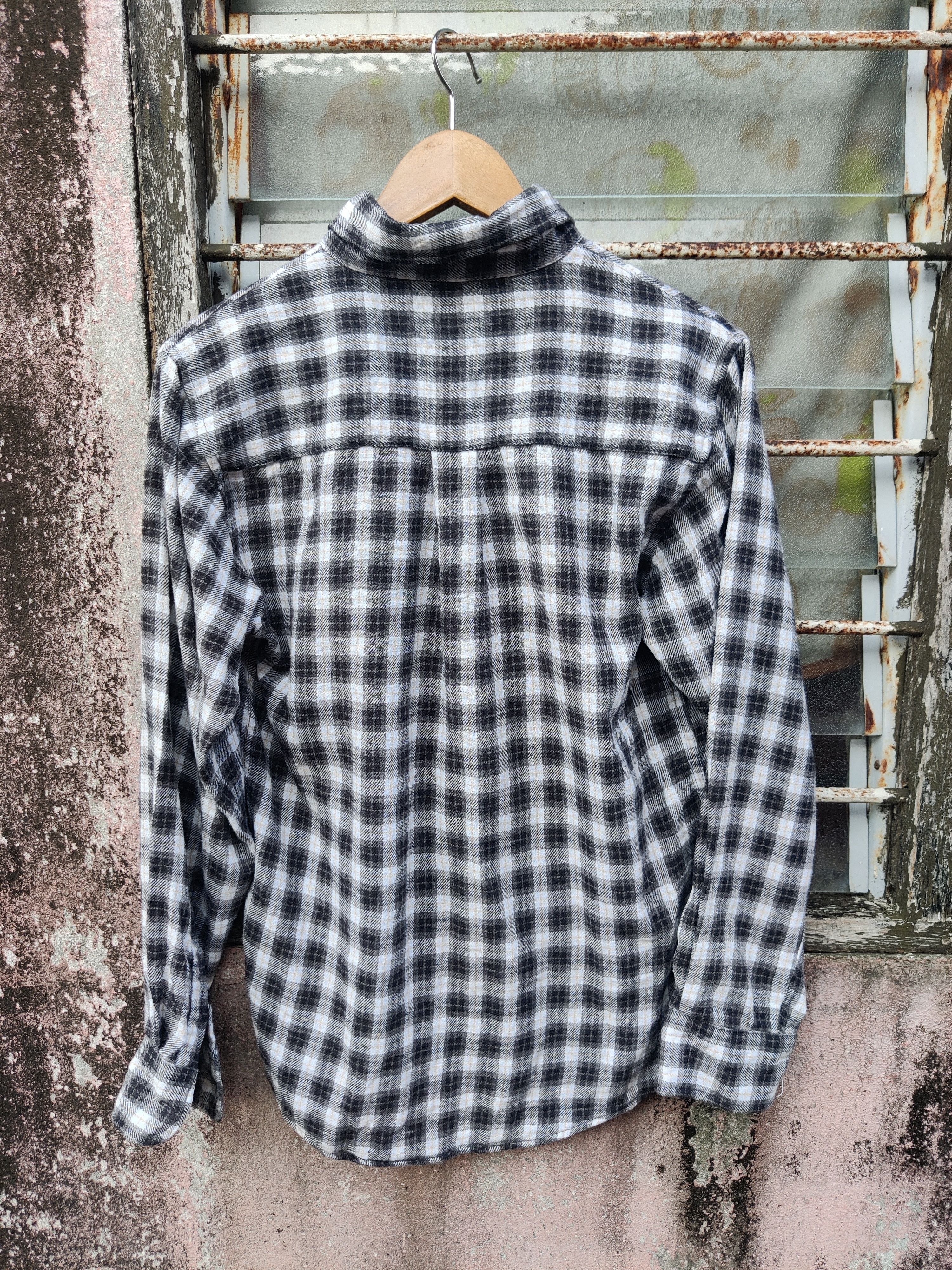 Vintage Vintage Michiko London Koshino Flannel Shirt Size US M / EU 48-50 / 2 - 4 Thumbnail