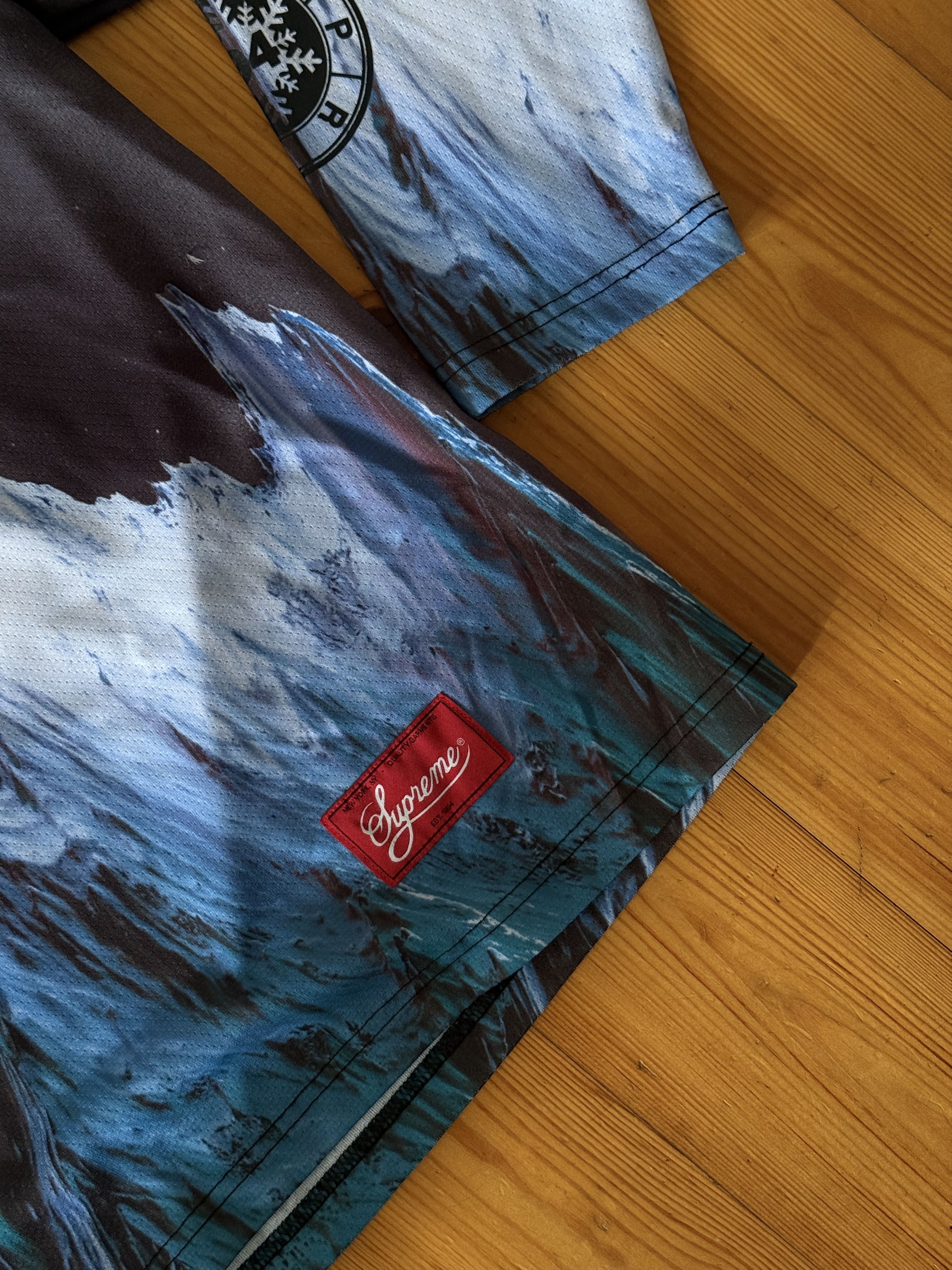 Supreme Supreme FW/21 Mountain Hockey Jersey Size US M / EU 48-50 / 2 - 7 Thumbnail