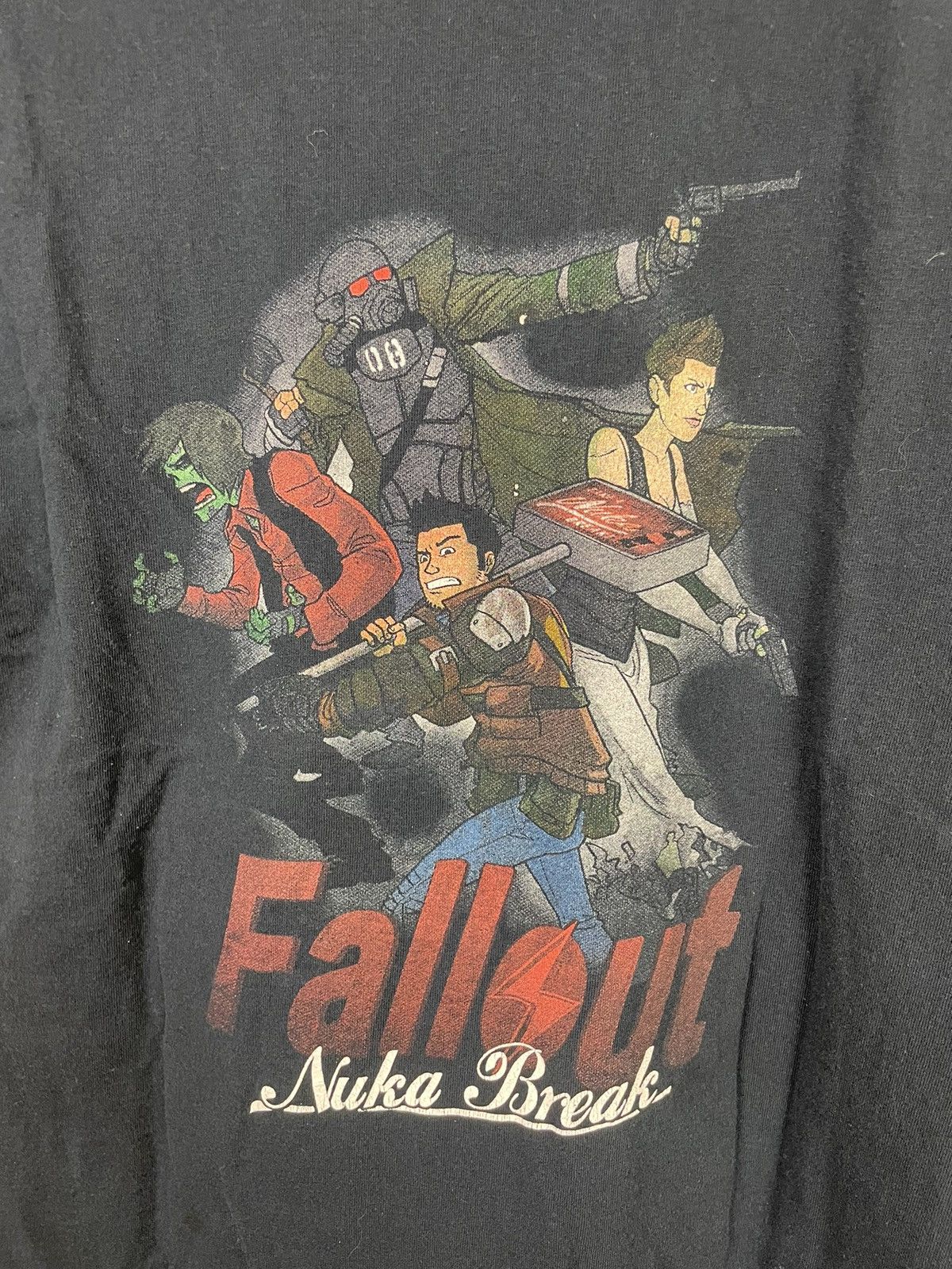 Anime × Vintage Fallout Nuka Break Tshirt Size US M / EU 48-50 / 2 - 3 Thumbnail