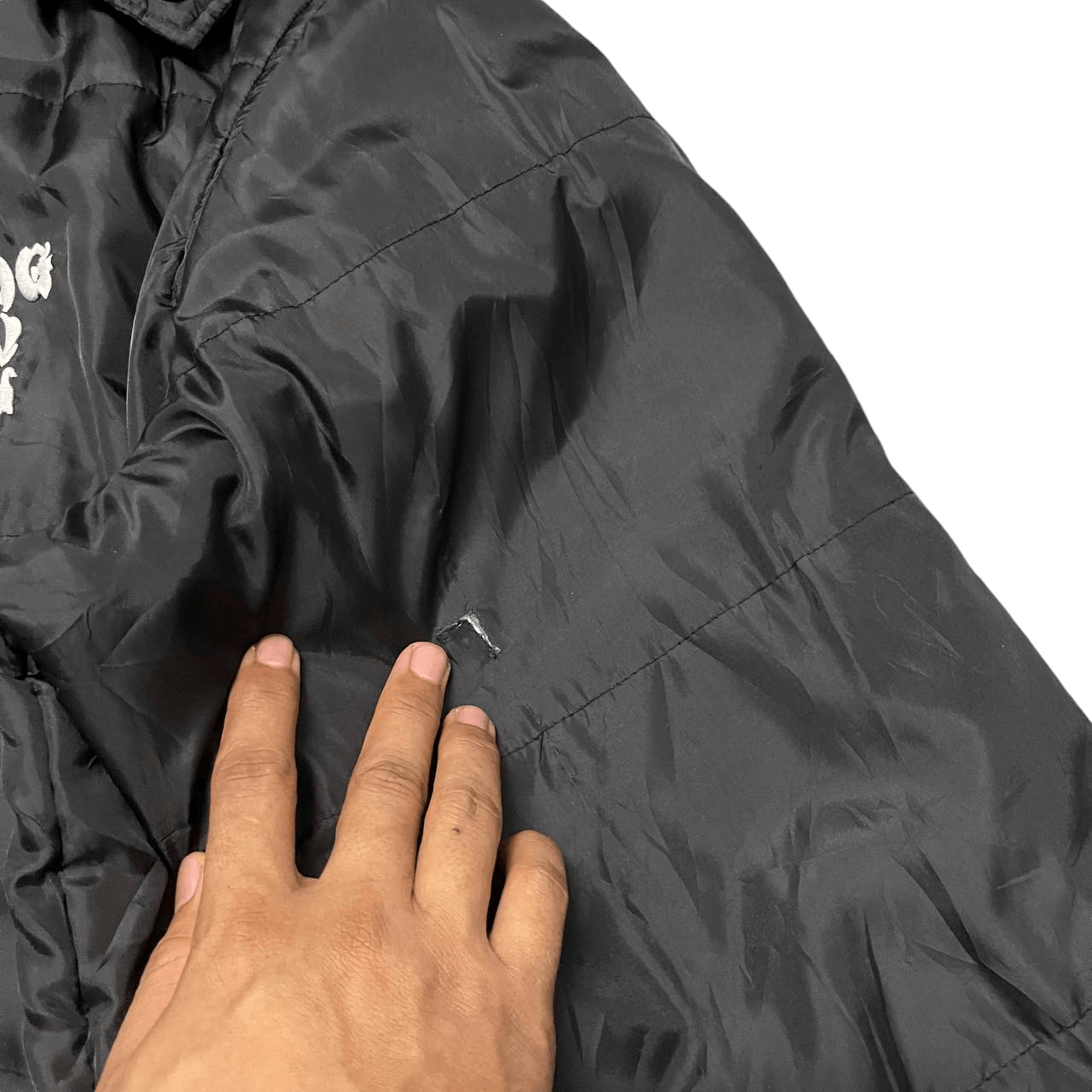 Dogtown Vtg Dogtown Black Dragon Puffer Fur Jacket Detachable Hood Size US L / EU 52-54 / 3 - 5 Thumbnail