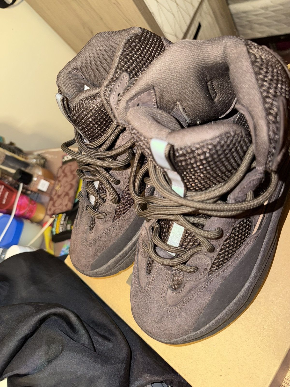 Yeezy Adidas Yeezy Desert Boot 'Oil' Size US 6 / EU 39 - 6 Thumbnail