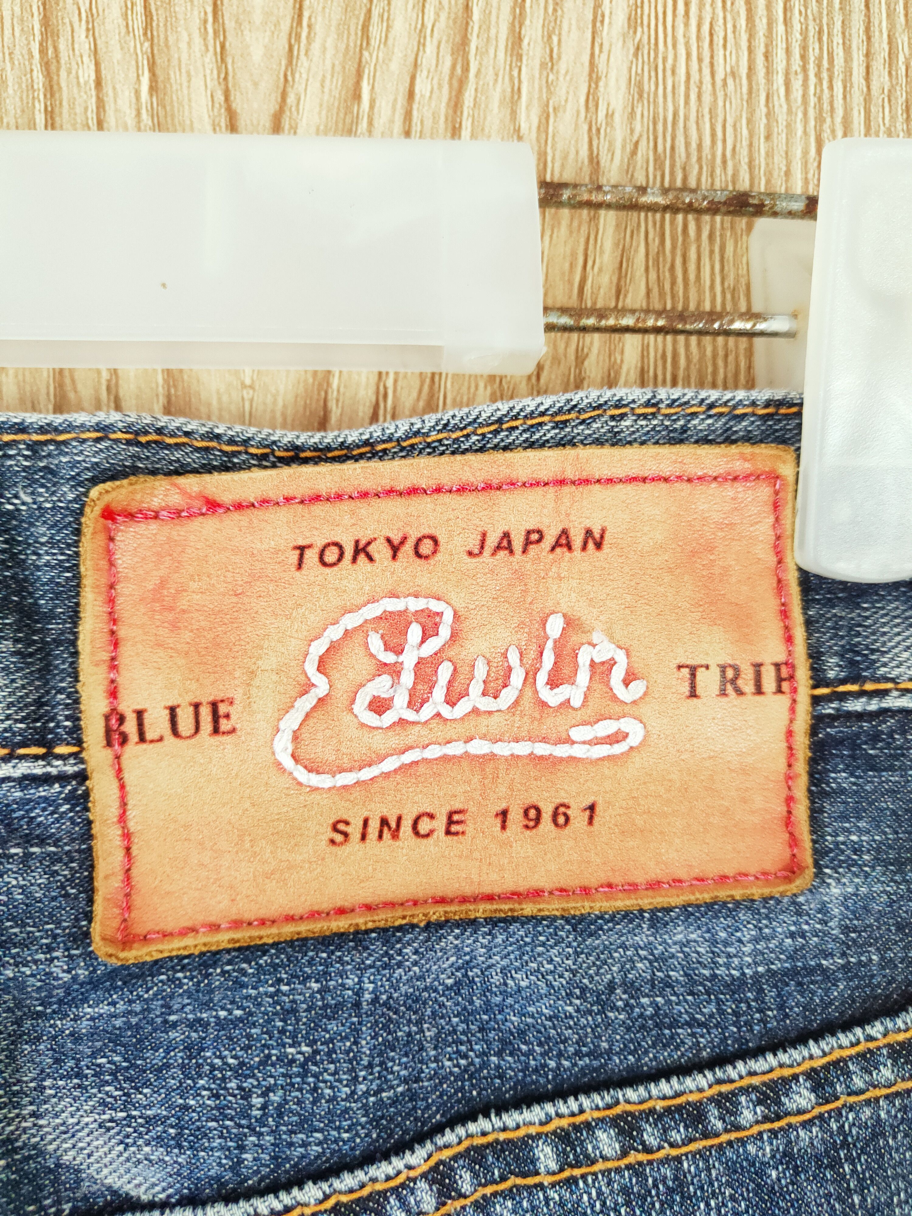 Edwin × Vintage SPECIAL OFFER 💥 Edwin Dark Blue Distressed Ripped Jeans Size 31" - 10 Thumbnail
