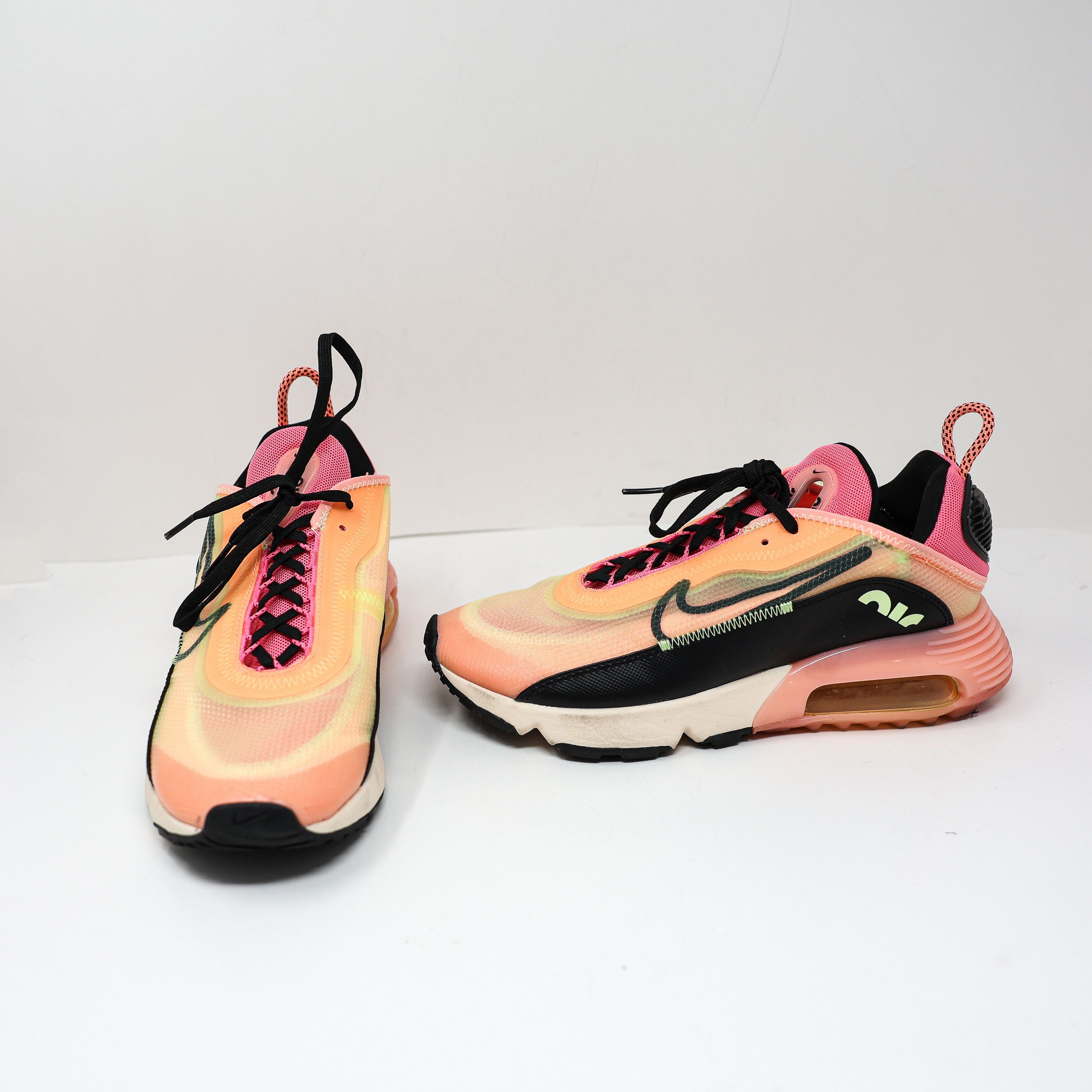 Nike Nike Women's Air Max 2090 Low Top Lace Size US 8.5 / IT 38.5 - 1 Thumbnail