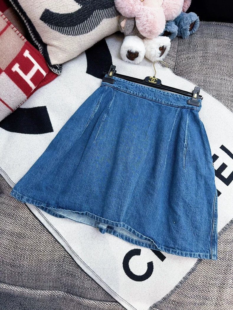 Chanel Chanel Blue Denim Mini Skirt Size 37" - 4 Thumbnail