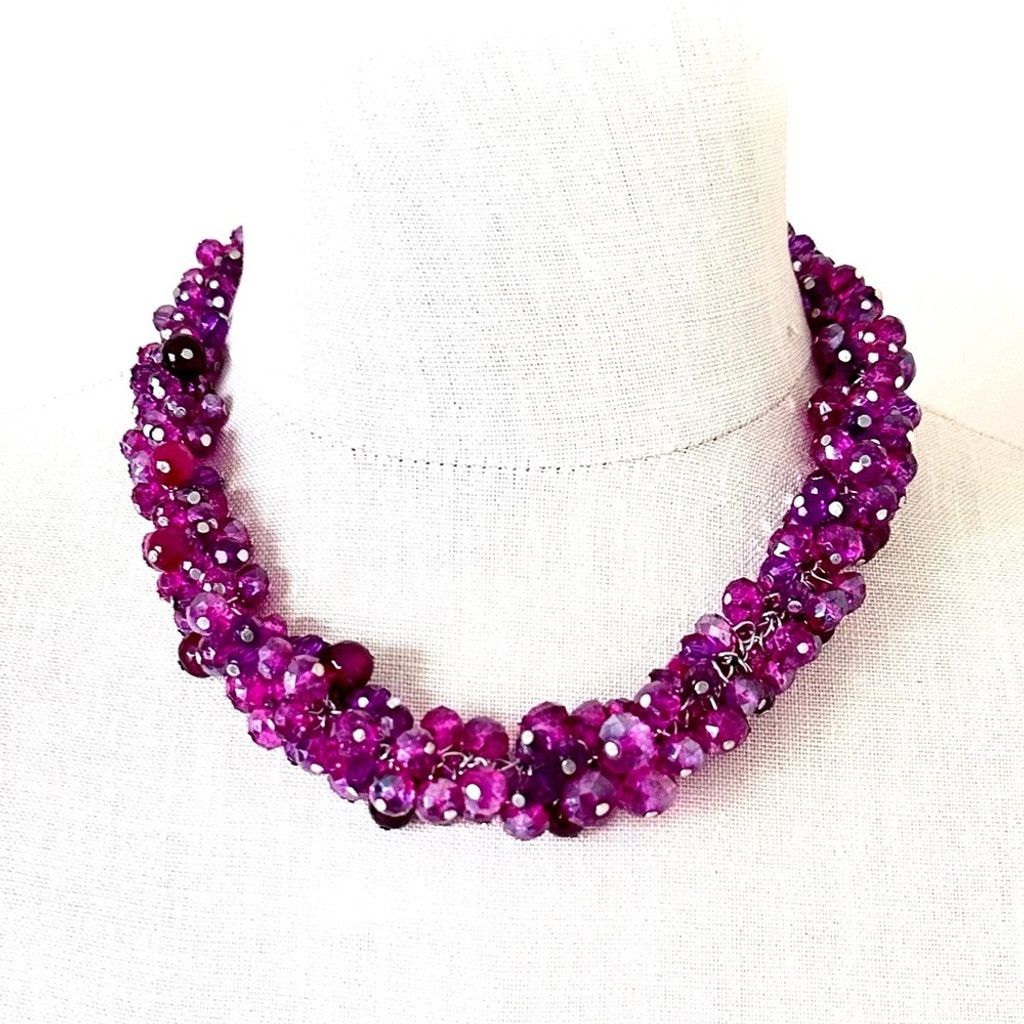 White House Black Market WHBM Party Pink Cluster Beaded Statement Necklace | NWT Size ONE SIZE - 5 Thumbnail