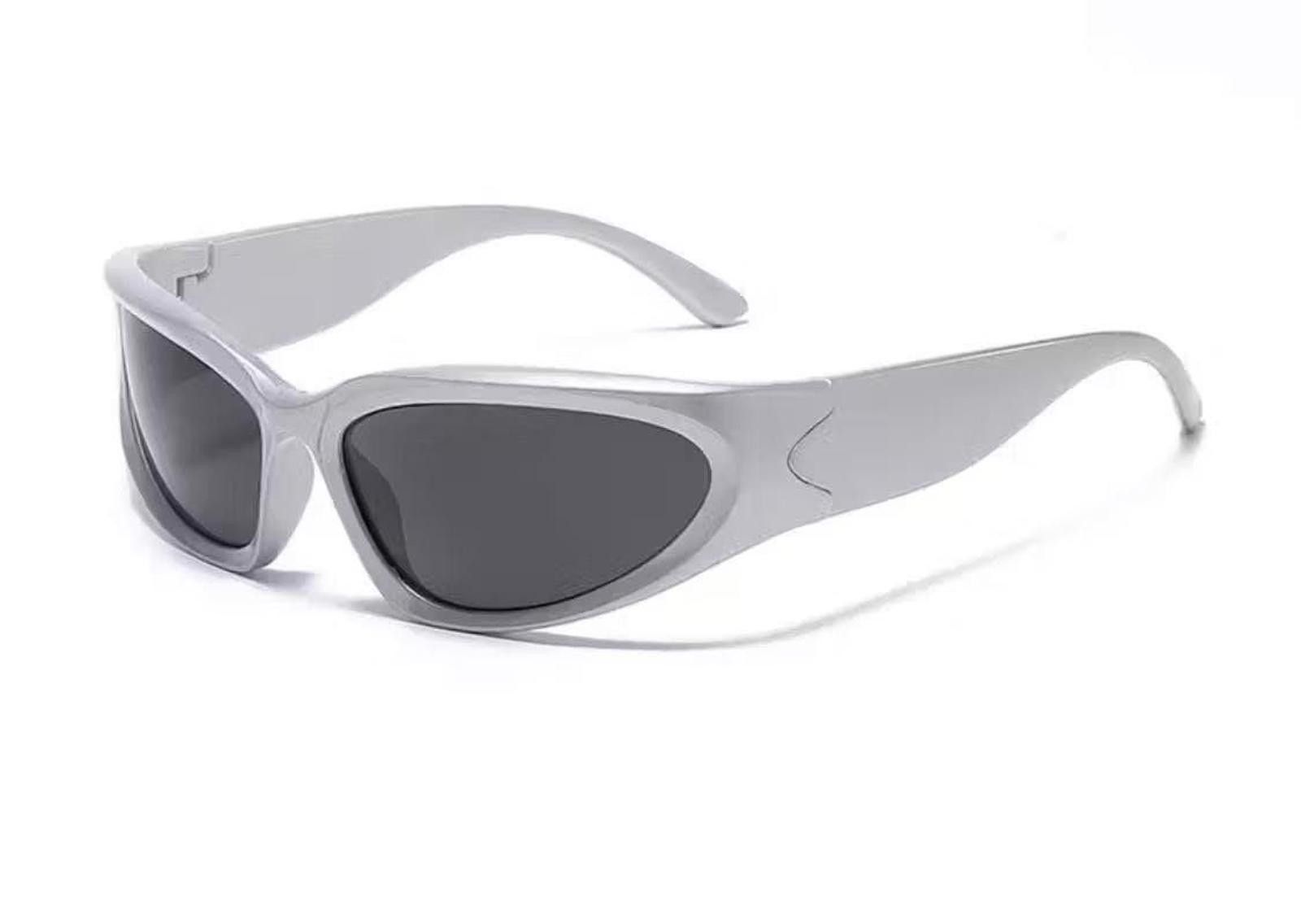 Other y2k Retro Sporty Gray Sunglasses Size ONE SIZE - 2 Thumbnail