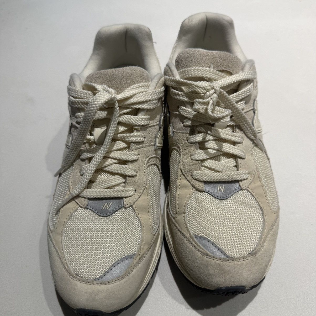 New Balance New Balance 2002R Bone Size US 8.5 / EU 41-42 - 5 Thumbnail