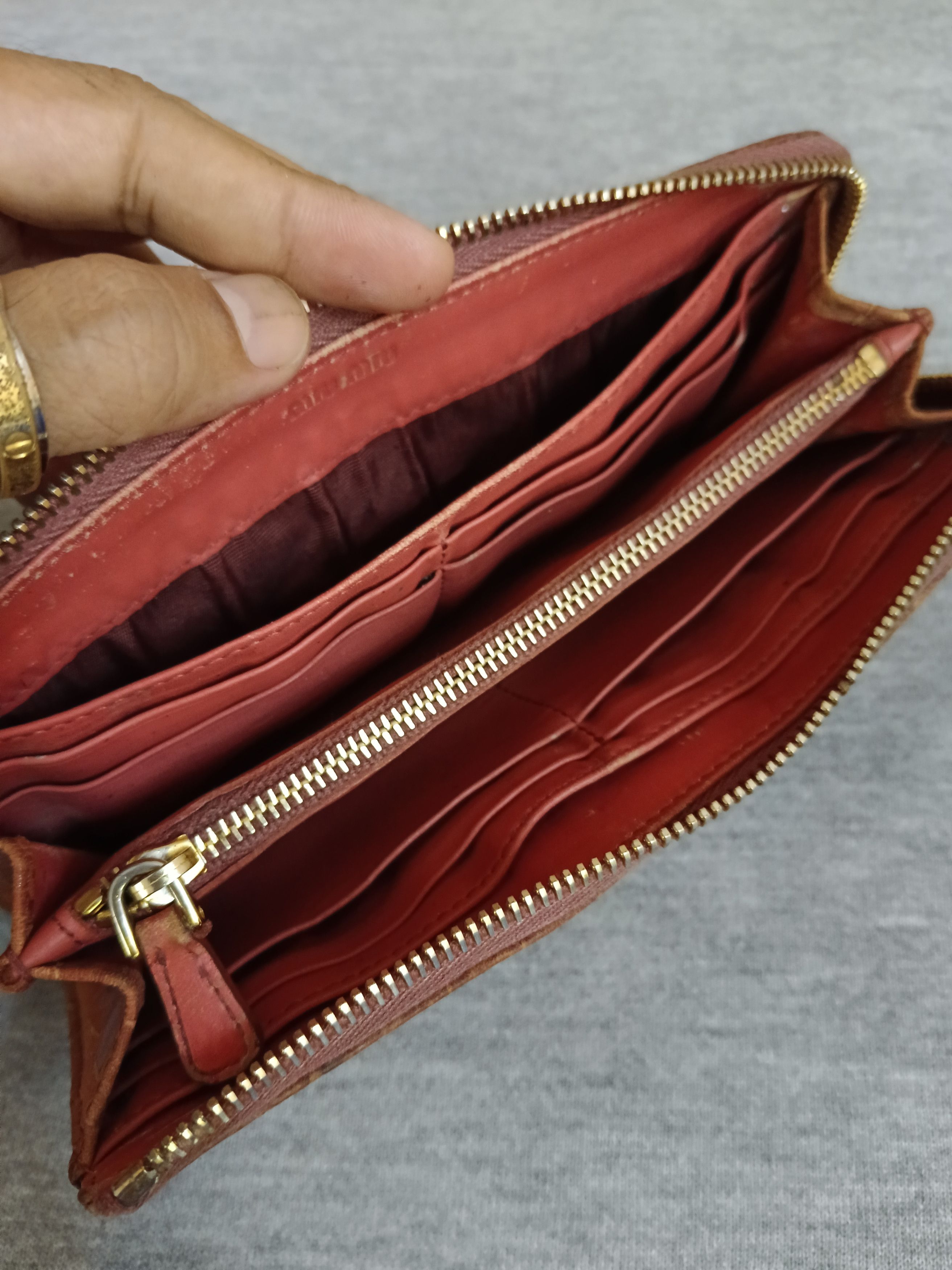 Miu Miu MIU MIU LEATHER LONG WALLET Size ONE SIZE - 4 Thumbnail