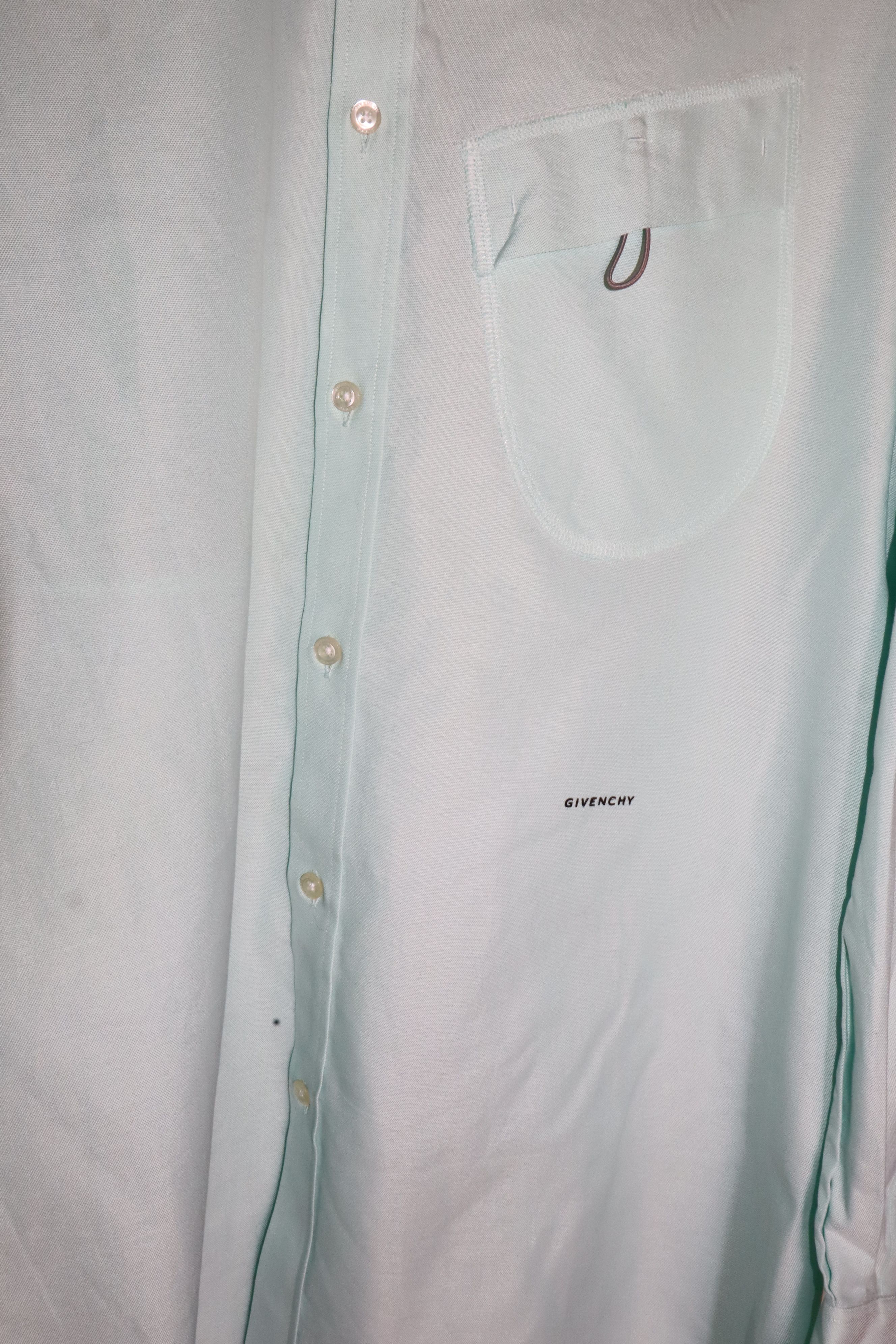 Givenchy Mint logo print shirt Size US S / EU 44-46 / 1 - 7 Thumbnail